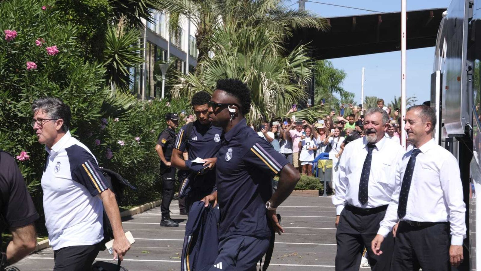 La llegada del Real Madrid a Almería en imágenes