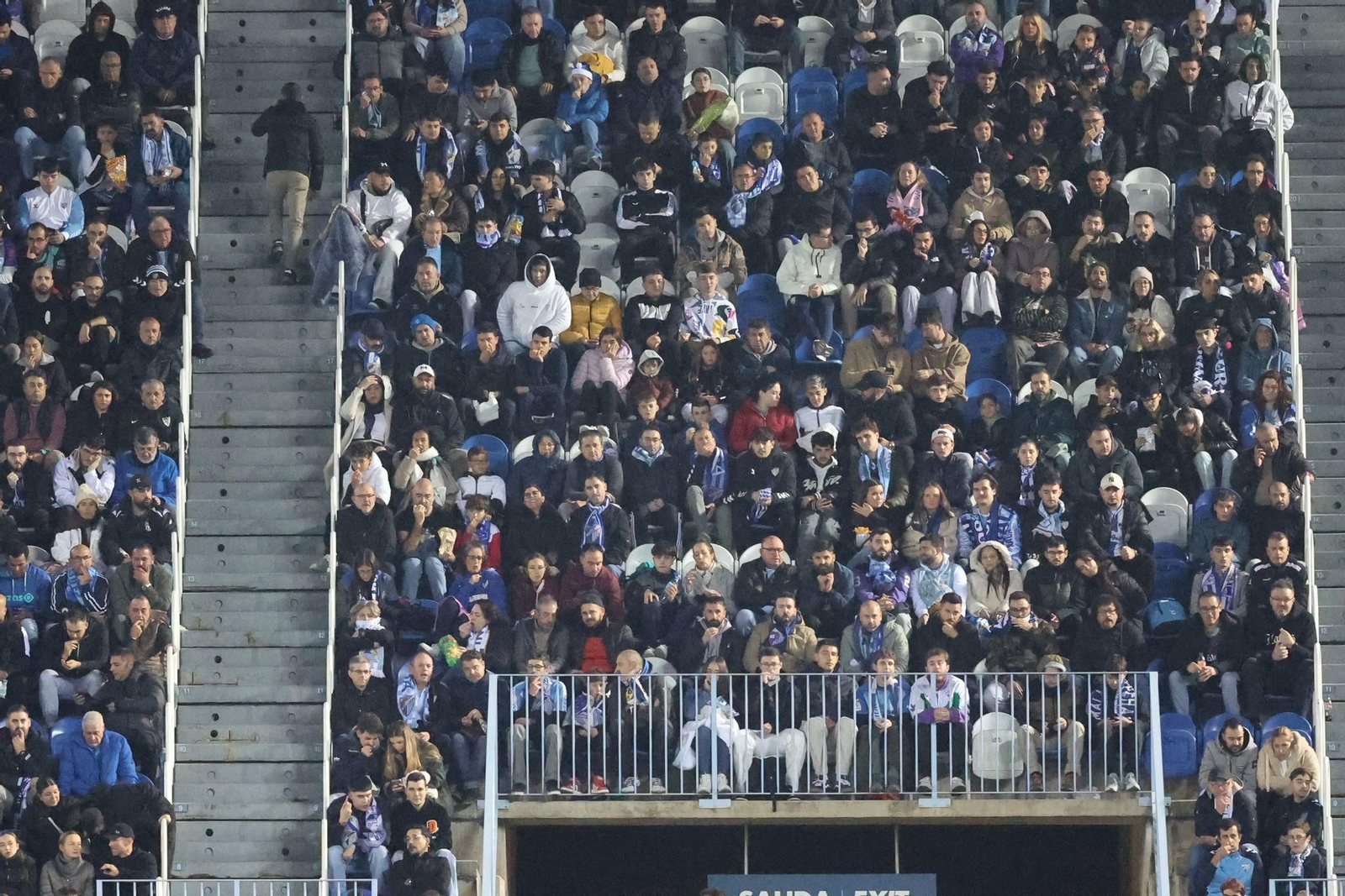 Búscate en las gradas de La Rosaleda en el Málaga CF-Zaragoza