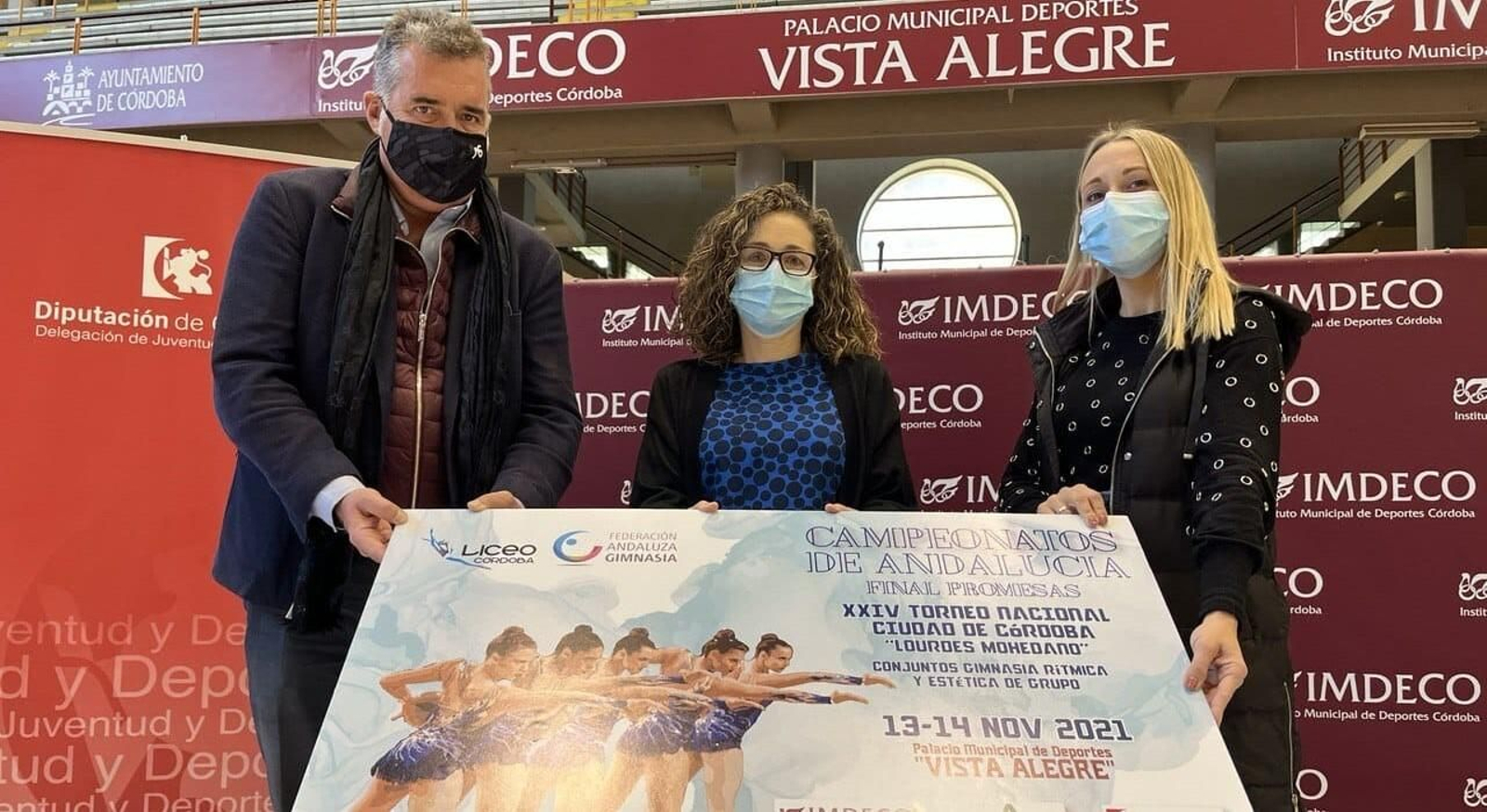 Manuel Torrejimeno y Ana Blasco junto a Marisol Lozano, en la presentación del torneo. Manuel Torrejimeno y Ana Blasco junto a Marisol Lozano, en la presentación del torneo.