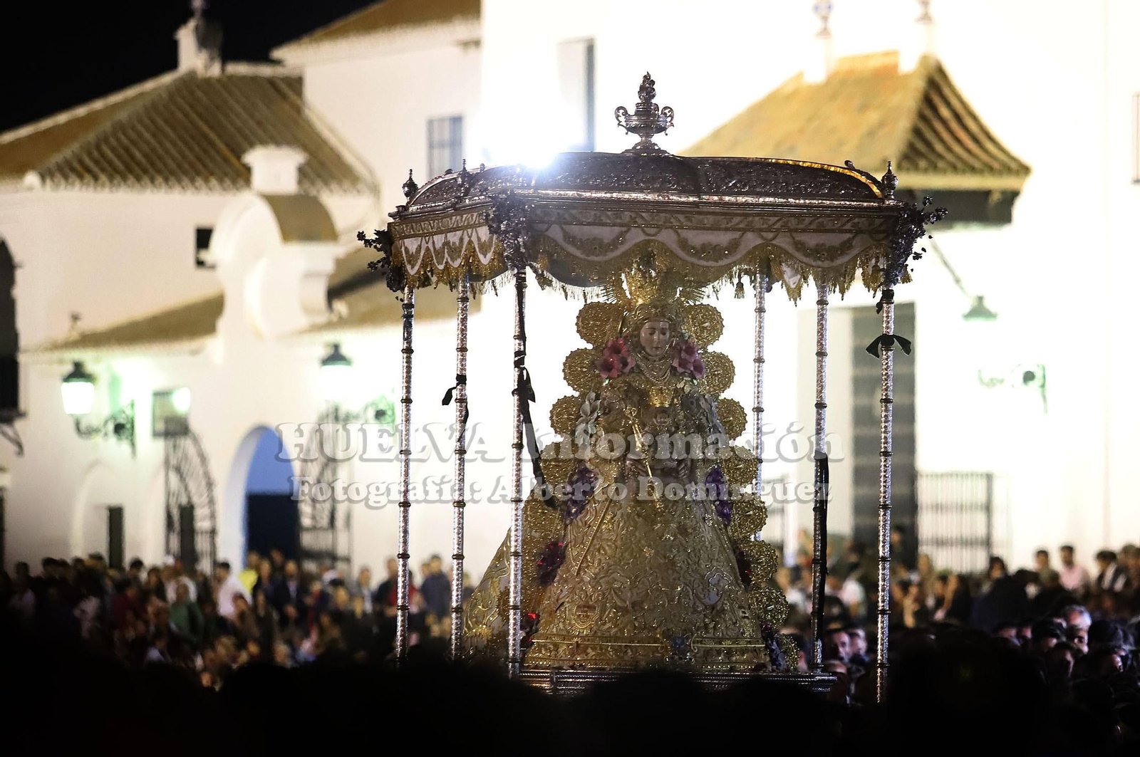 Imágenes del salto a la reja. Rocío 2019