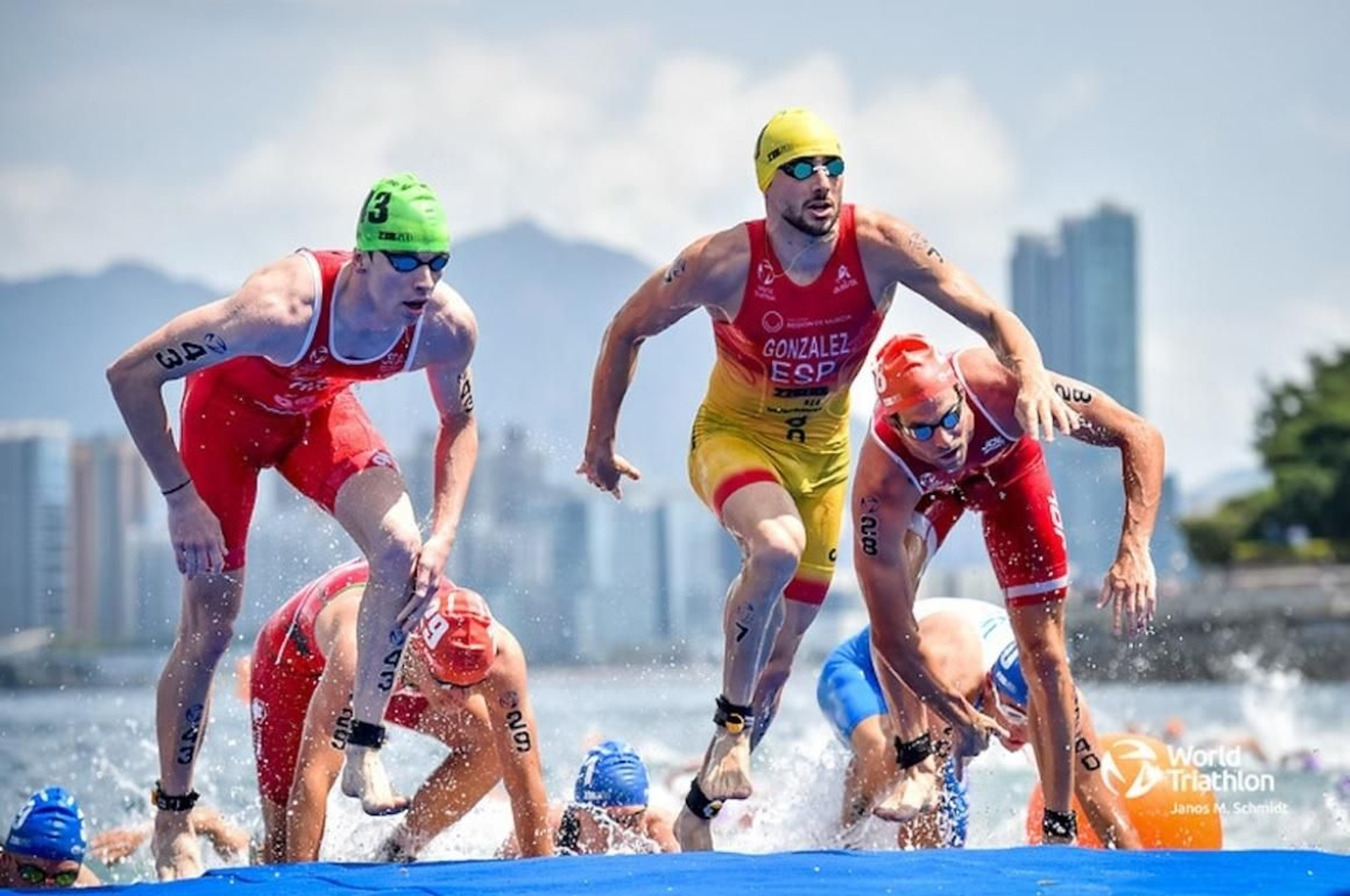 Alberto González, en Hong Kong.