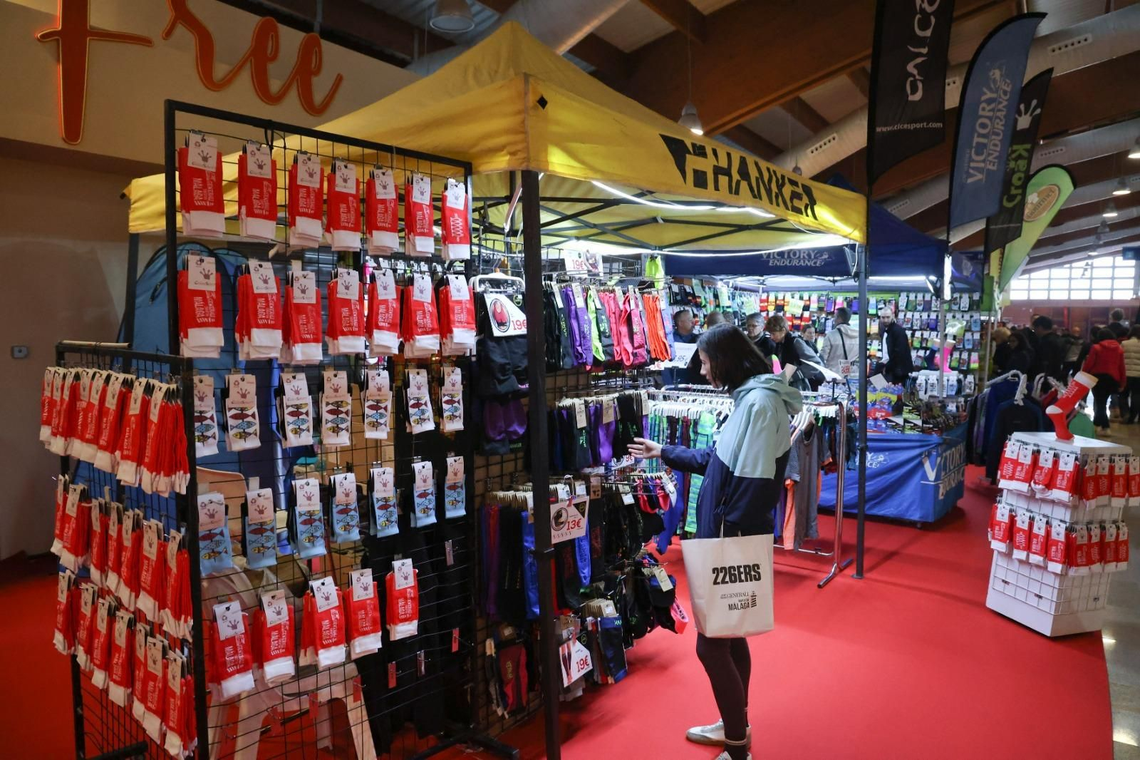 La Feria del corredor del Maratón de Málaga 2025, en imágenes