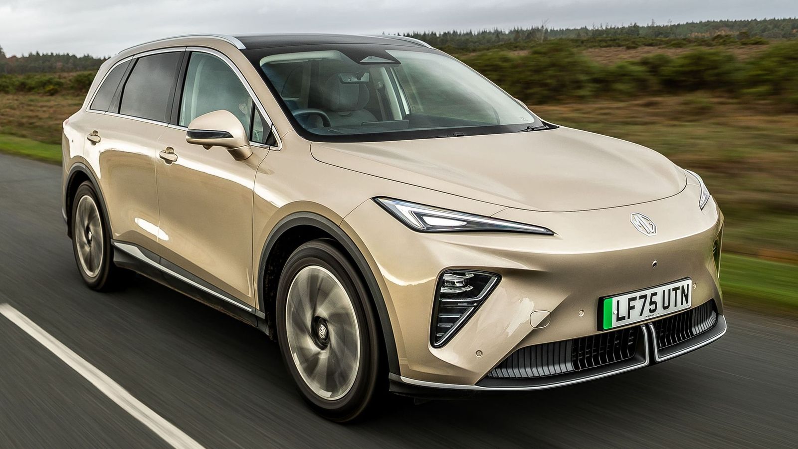 Entre lo más destacable dinámicamente del MGS6 estaría su capacidad de frenada en caso de emergencia.