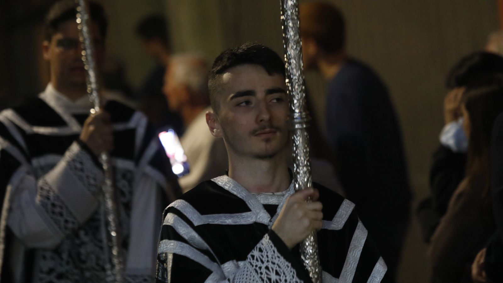 Fotos del Lunes Santo en La Línea: Cristo de la Esperanza y María Santísima de la Concepción (Silencio)
