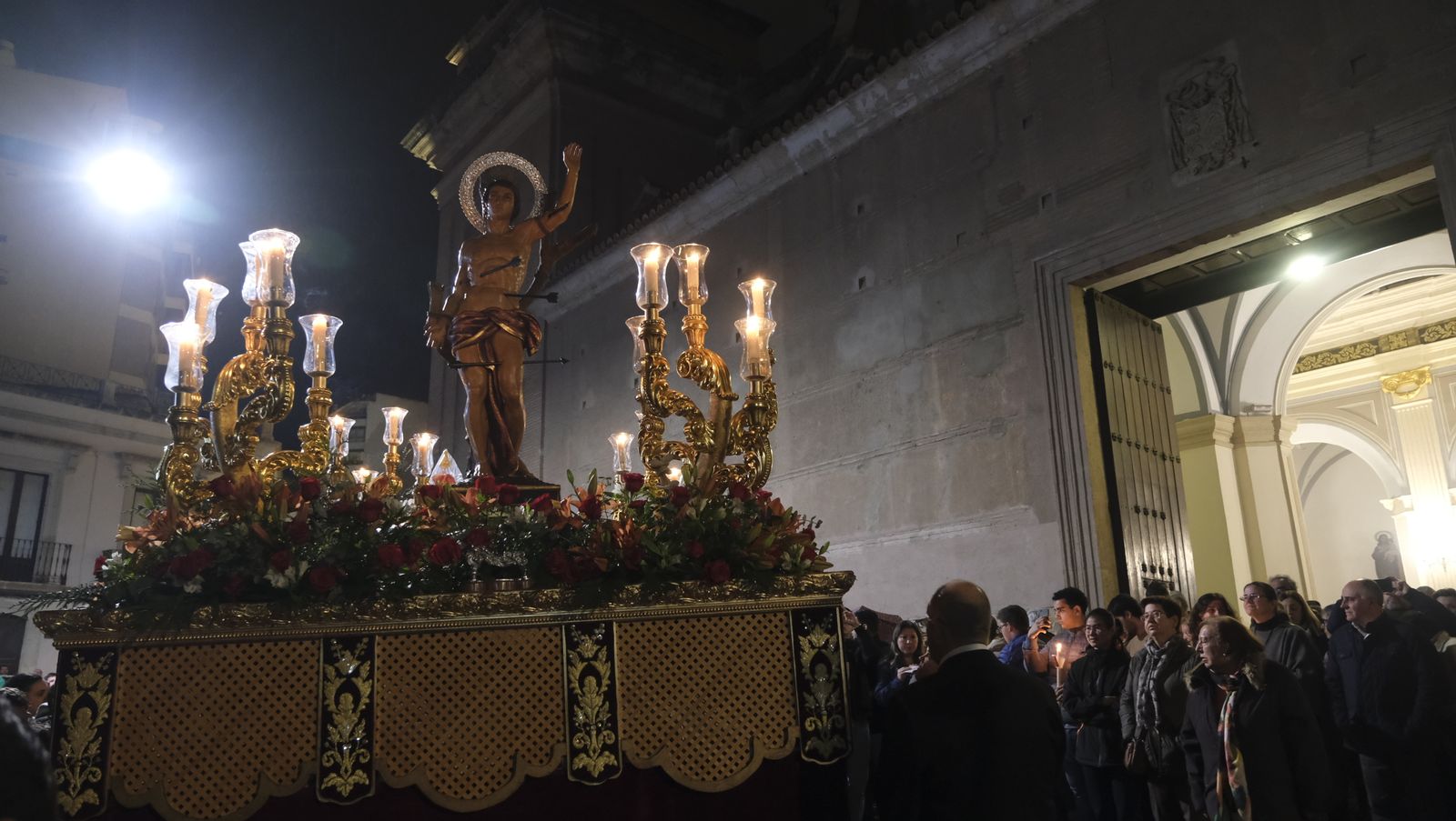 Imágenes de la misa y procesión de San Sebastián, en Almería