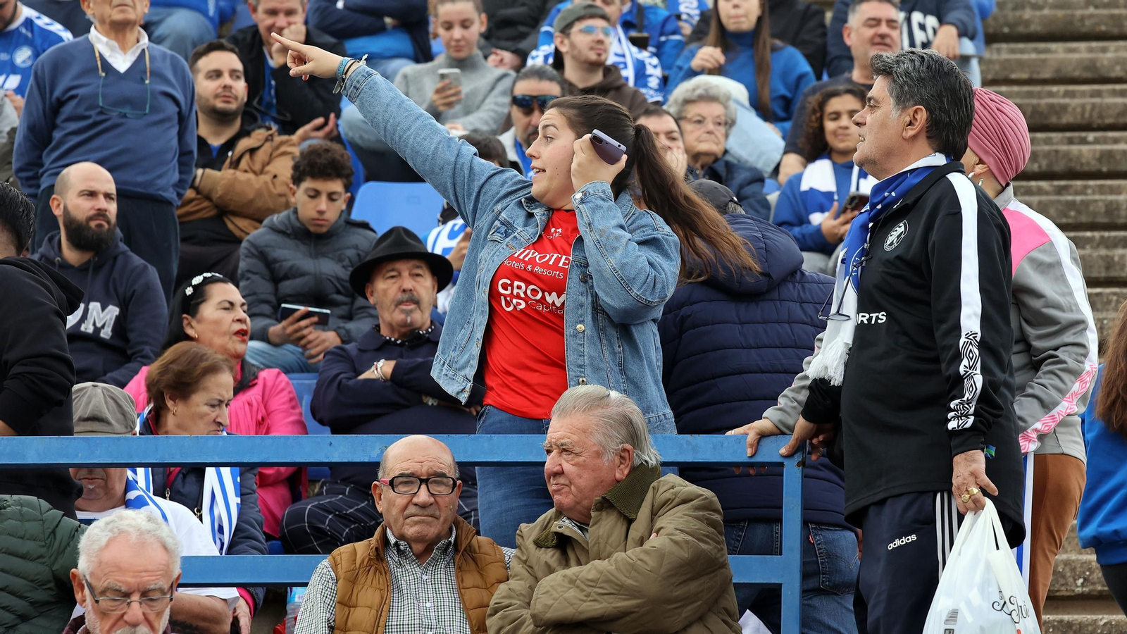 Búscate en el Xerez DFC contra la Deportiva Minerva en el Pedro Garrido de Jerez
