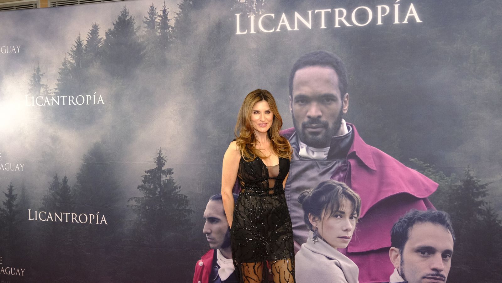 Imágenes del estreno en Almería de la película Licantropía