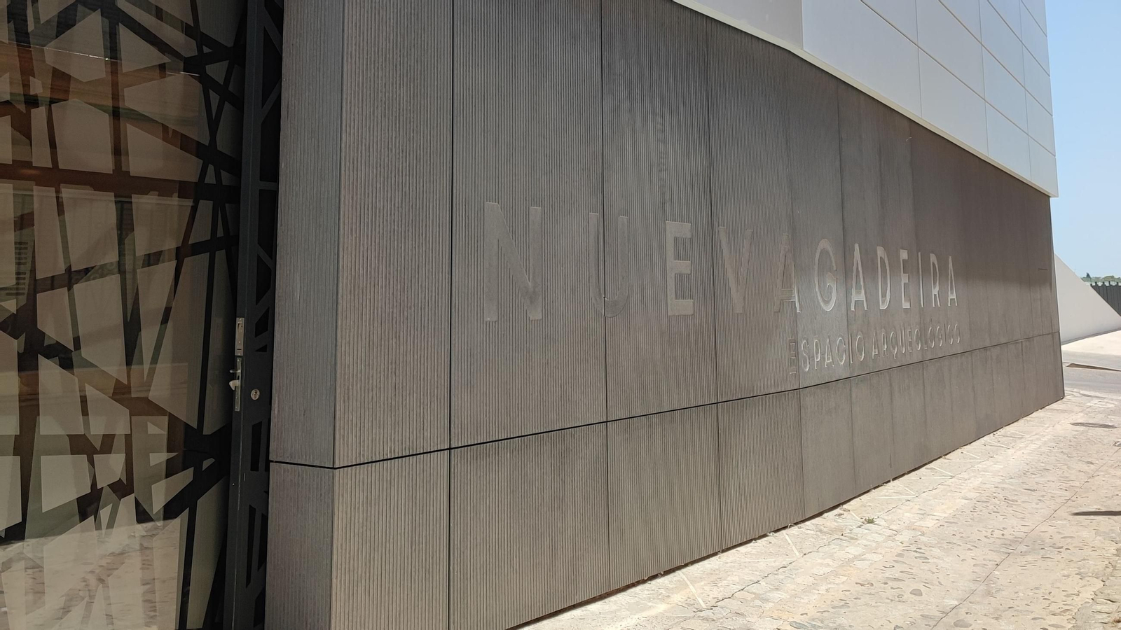 Fachada del Centro de Interpretación Nueva Gadeira.