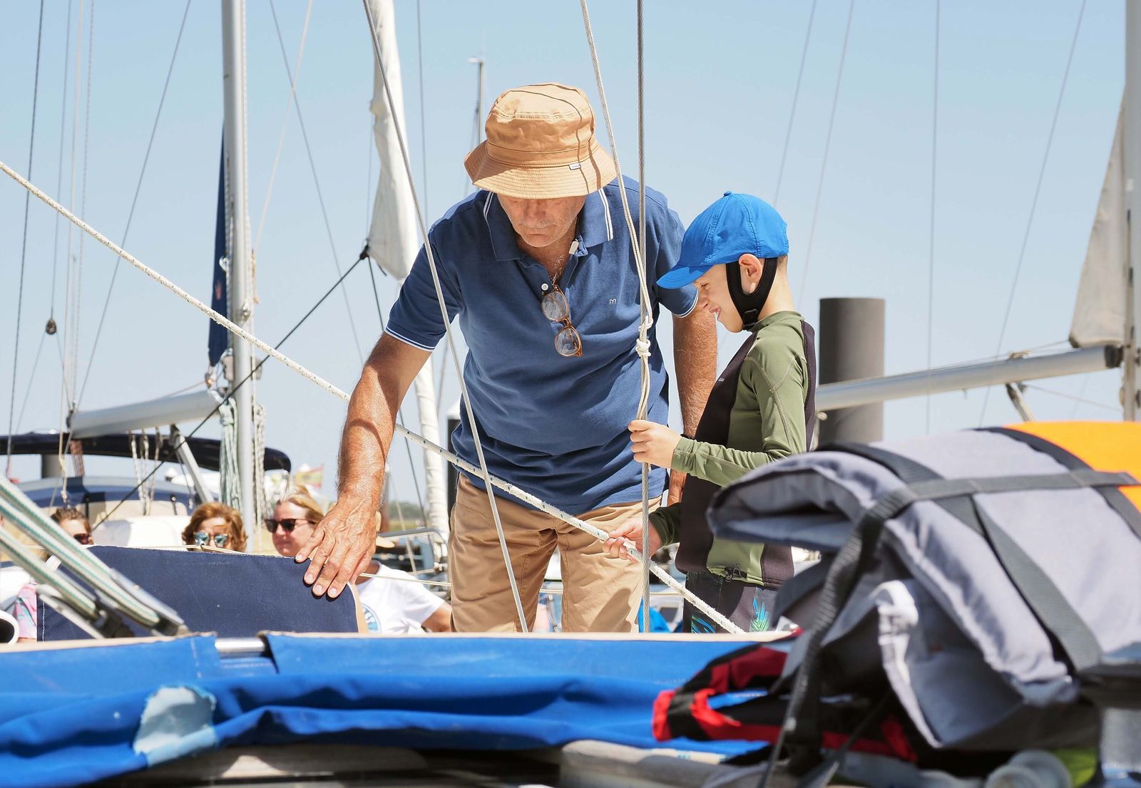 'Navega con Álvaro', la sesión de quimioterapia en Huelva, en imágenes