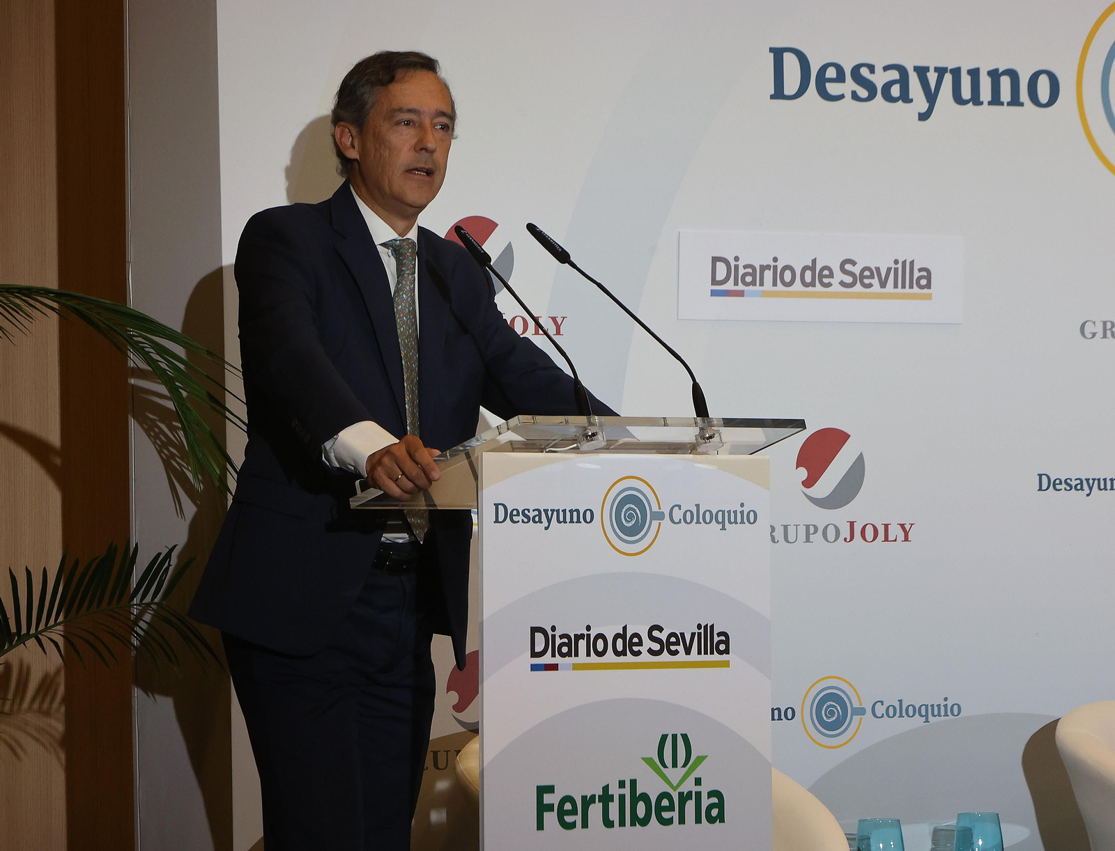 Desayuno coloquio FERTIBERIA