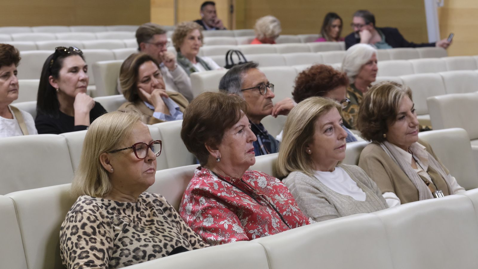 Fotogalería de Diario de los Libros, con el escritor Jorge Molist