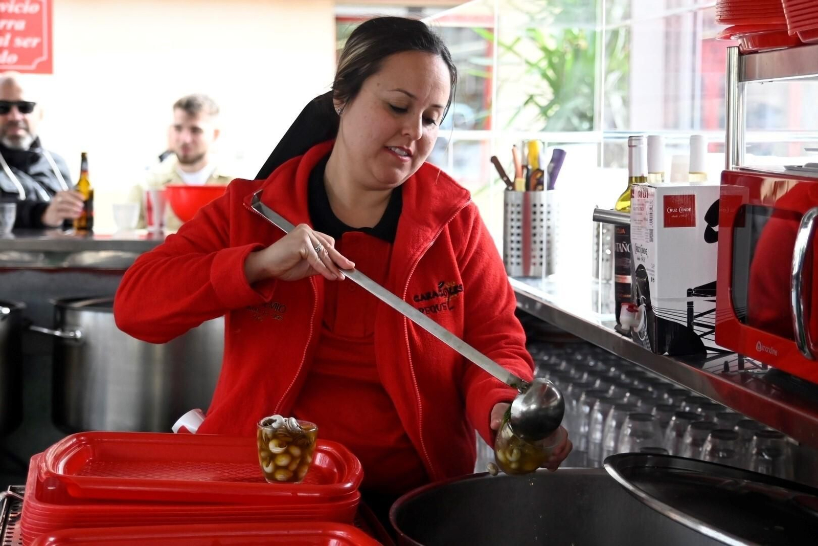 El inicio de la temporada de caracoles en Córdoba, en imágenes