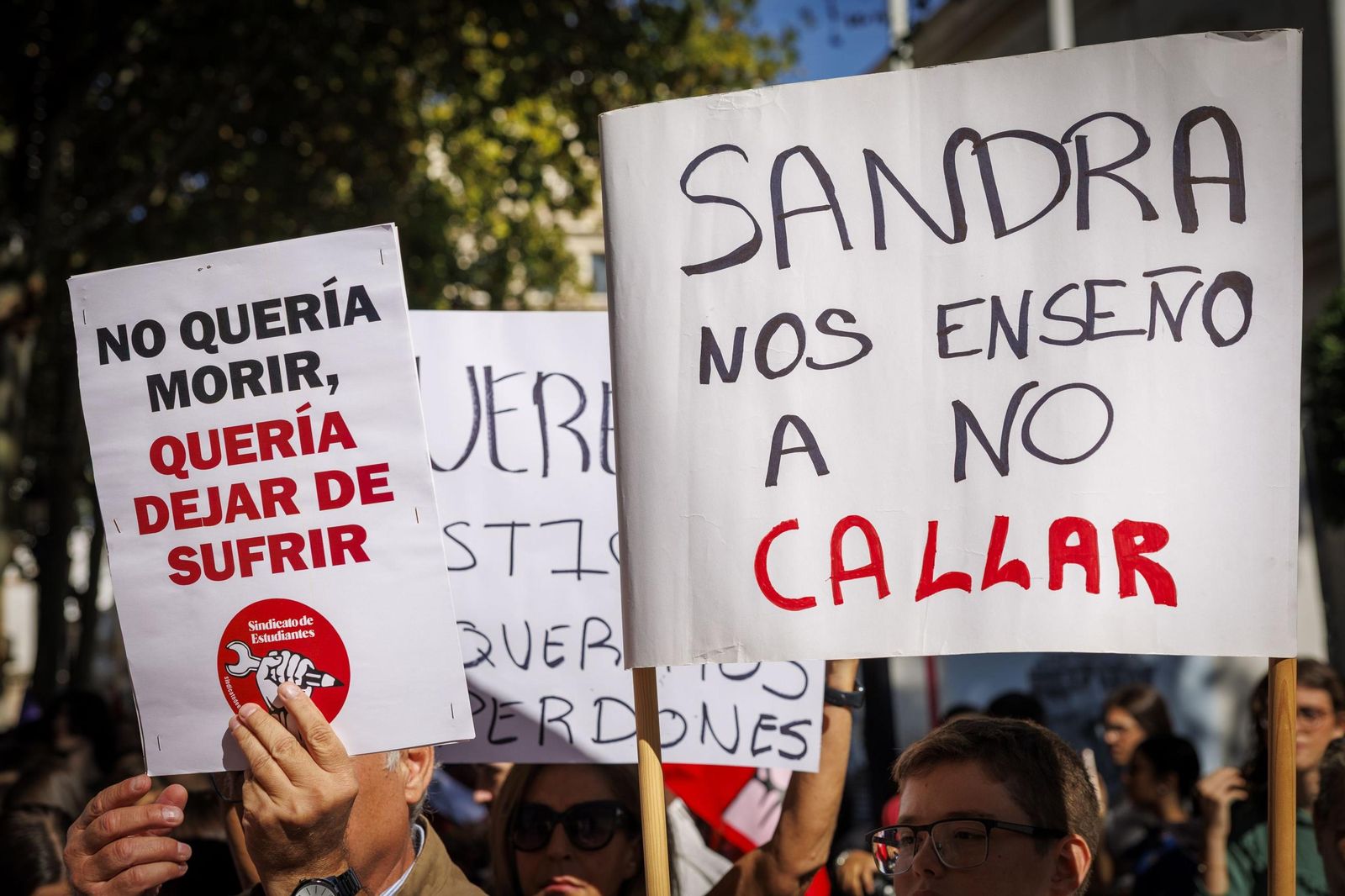 Manifestación por Sandra Peña y contra el acoso escolar en Sevilla.