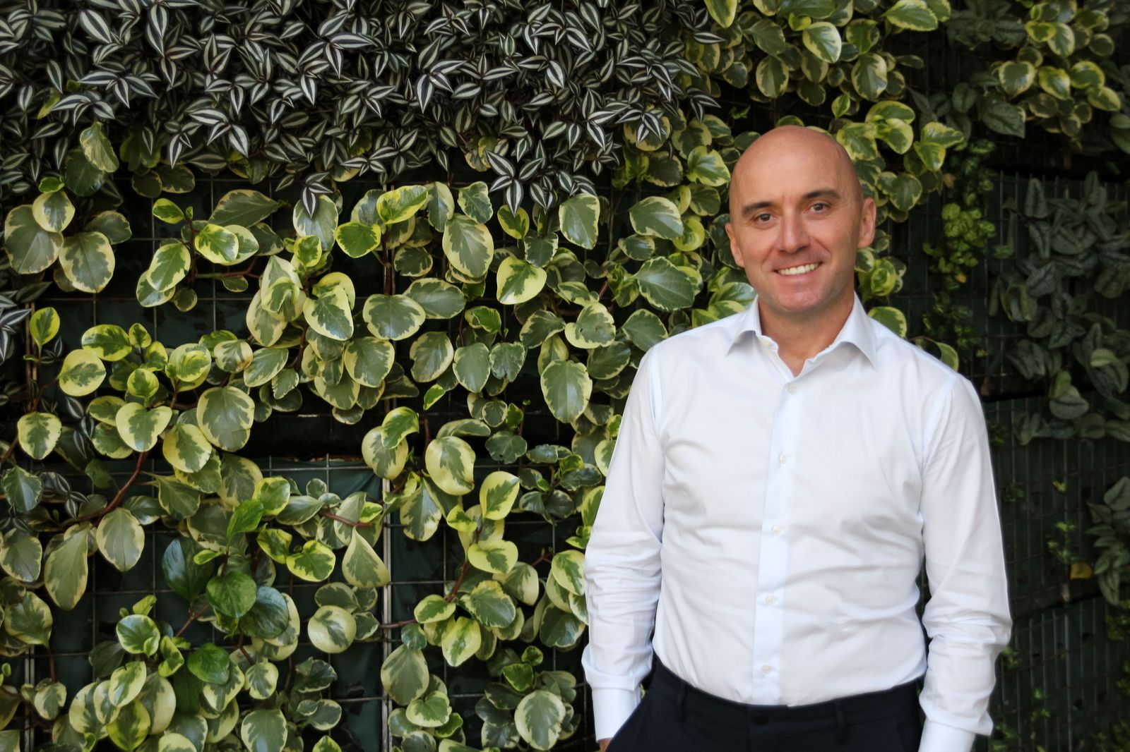 Simone Gorini (Cagliari, 1970) posa para la entrevista.