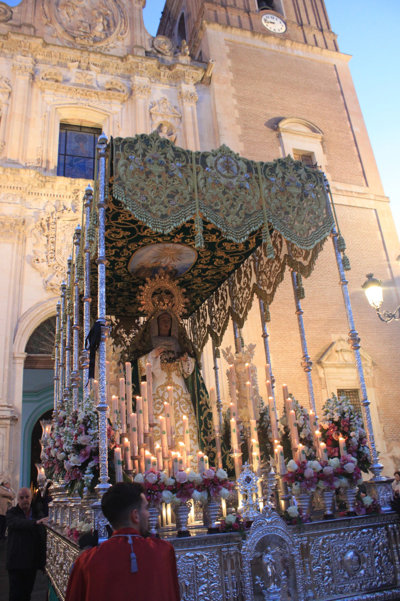 La procesión del Viernes Santo en Vélez-Rubio, en imágenes