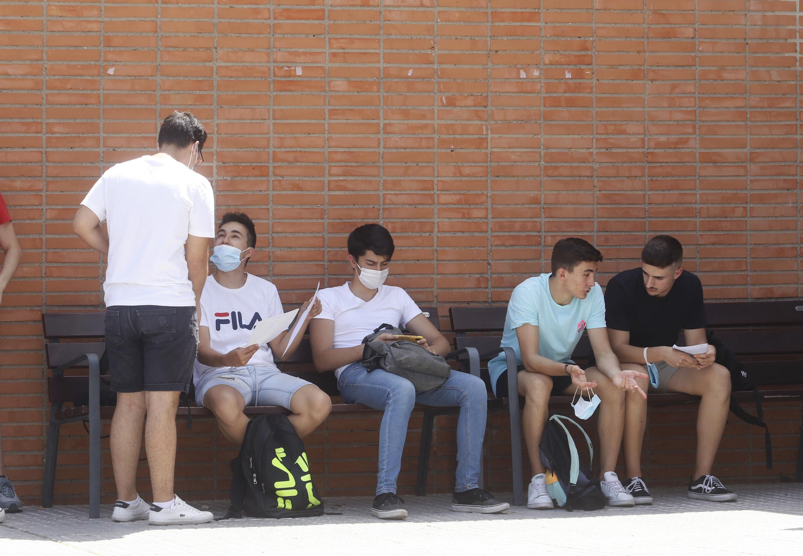 Las fotografías del inicio de la Selectividad del coronavirus en Córdoba Las fotografías del inicio de la Selectividad del coronavirus en Córdoba