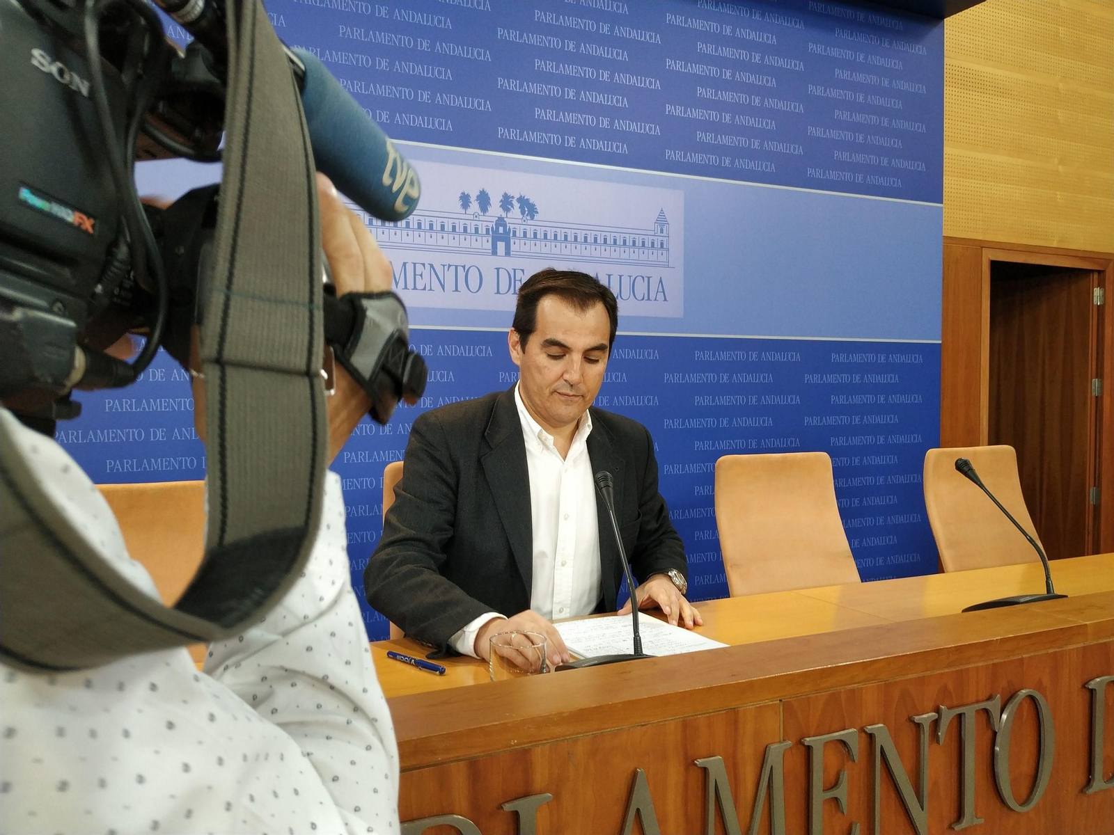 El portavoz parlamentario del PP-A, José Antonio Nieto.