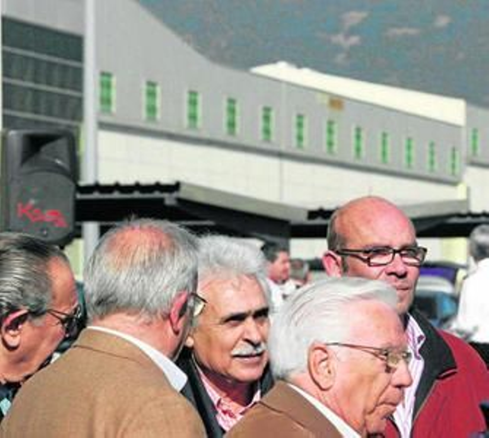 Gómez, en un acto electoral celebrado en las naves de Colecor.