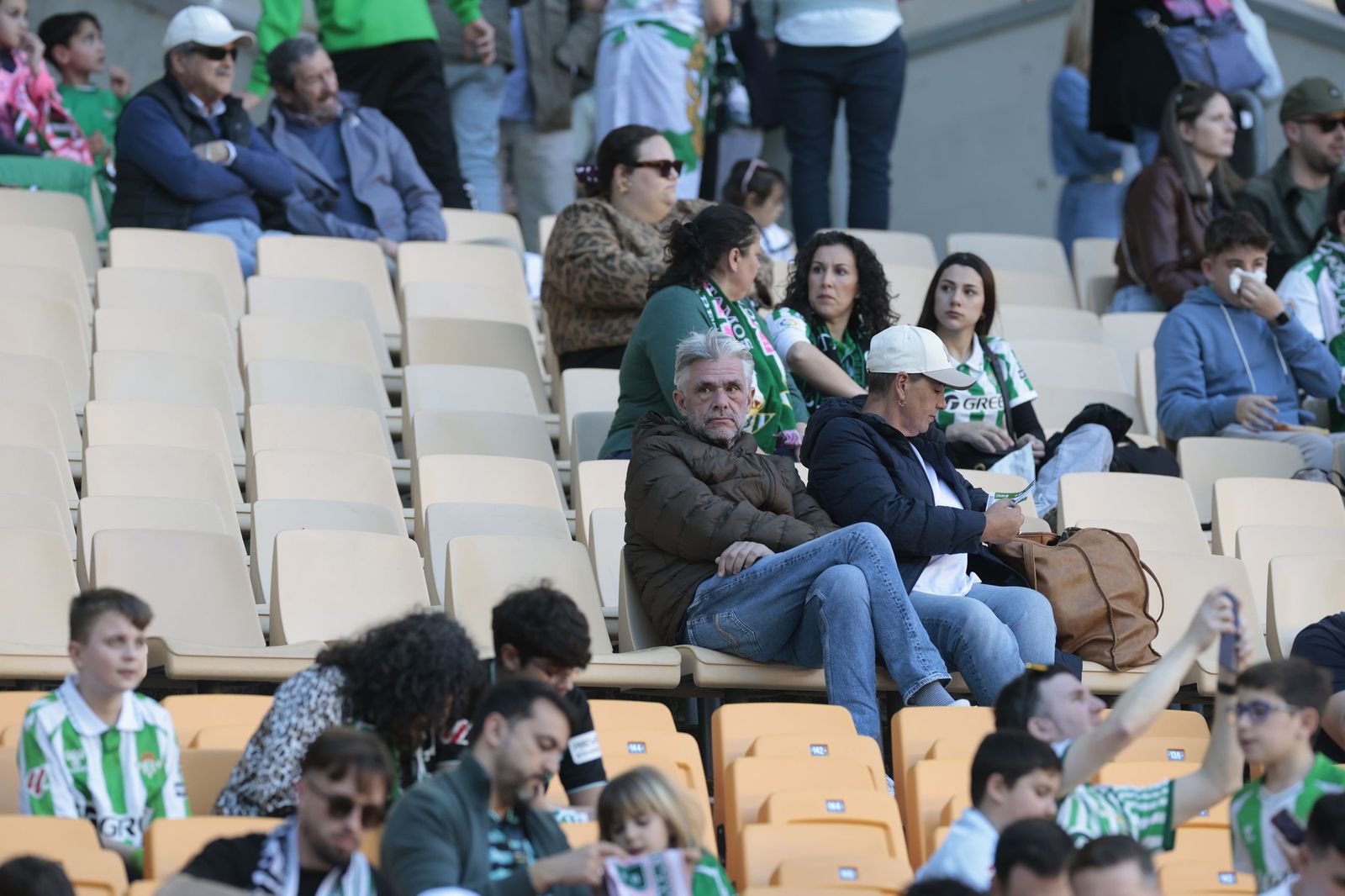 Búscate en las fotos del Betis - Rayo