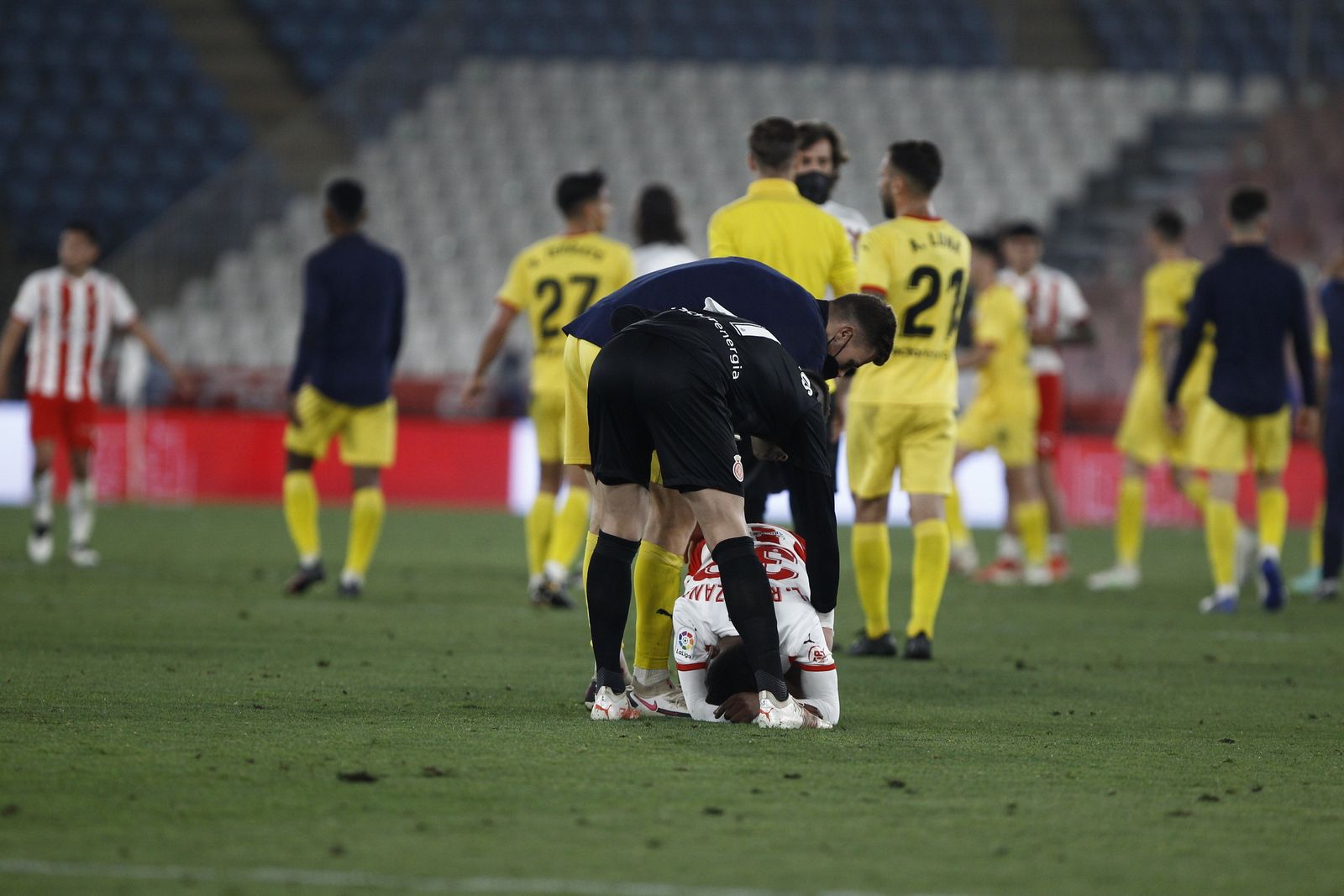 A algunos jugadores, no  a  todos, se les vio afectados al caer eliminados por el Girona. Ramazani sí lloró.
