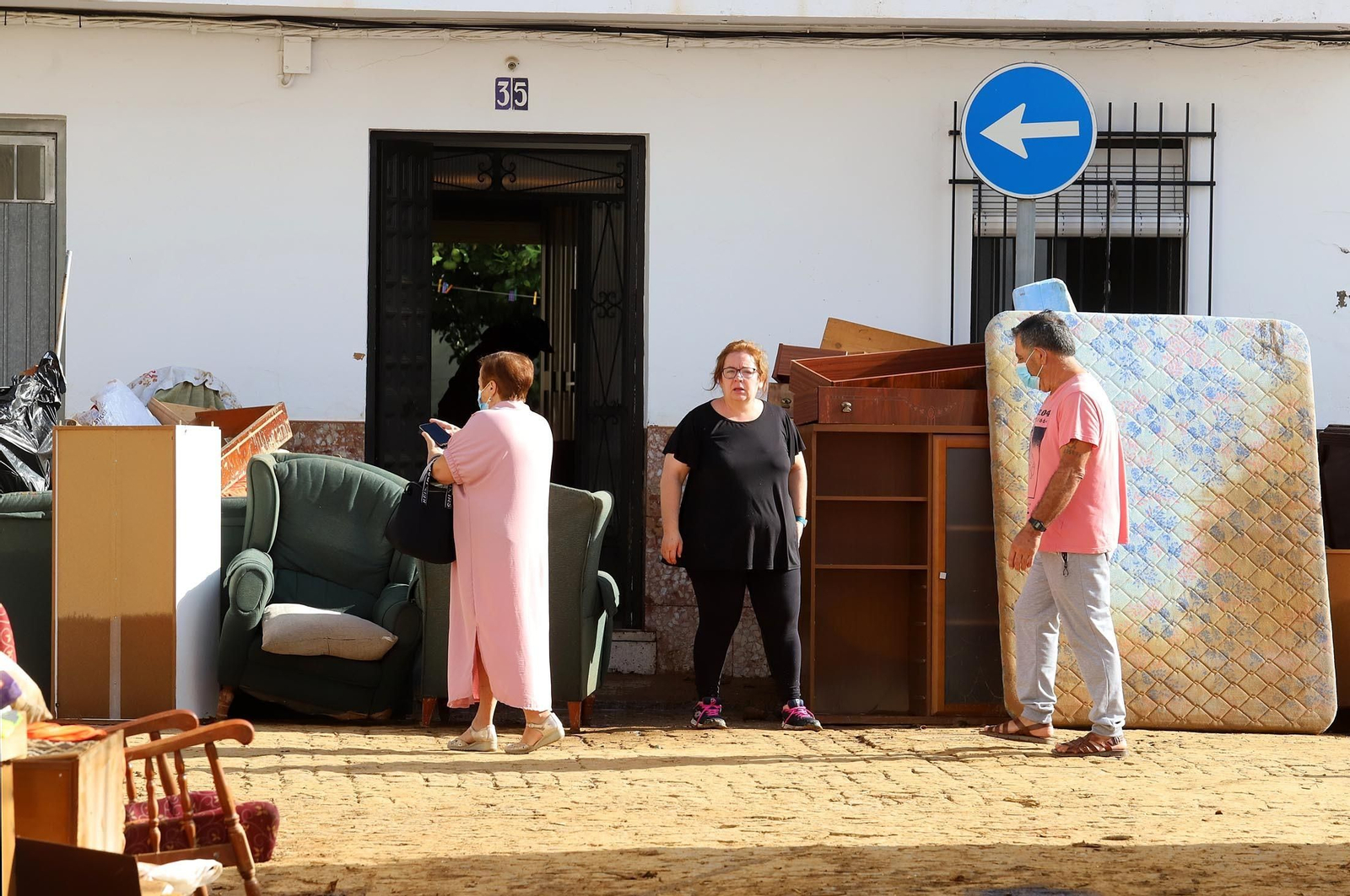 Imágenes de los destrozos provocados por el temporal en Lepe