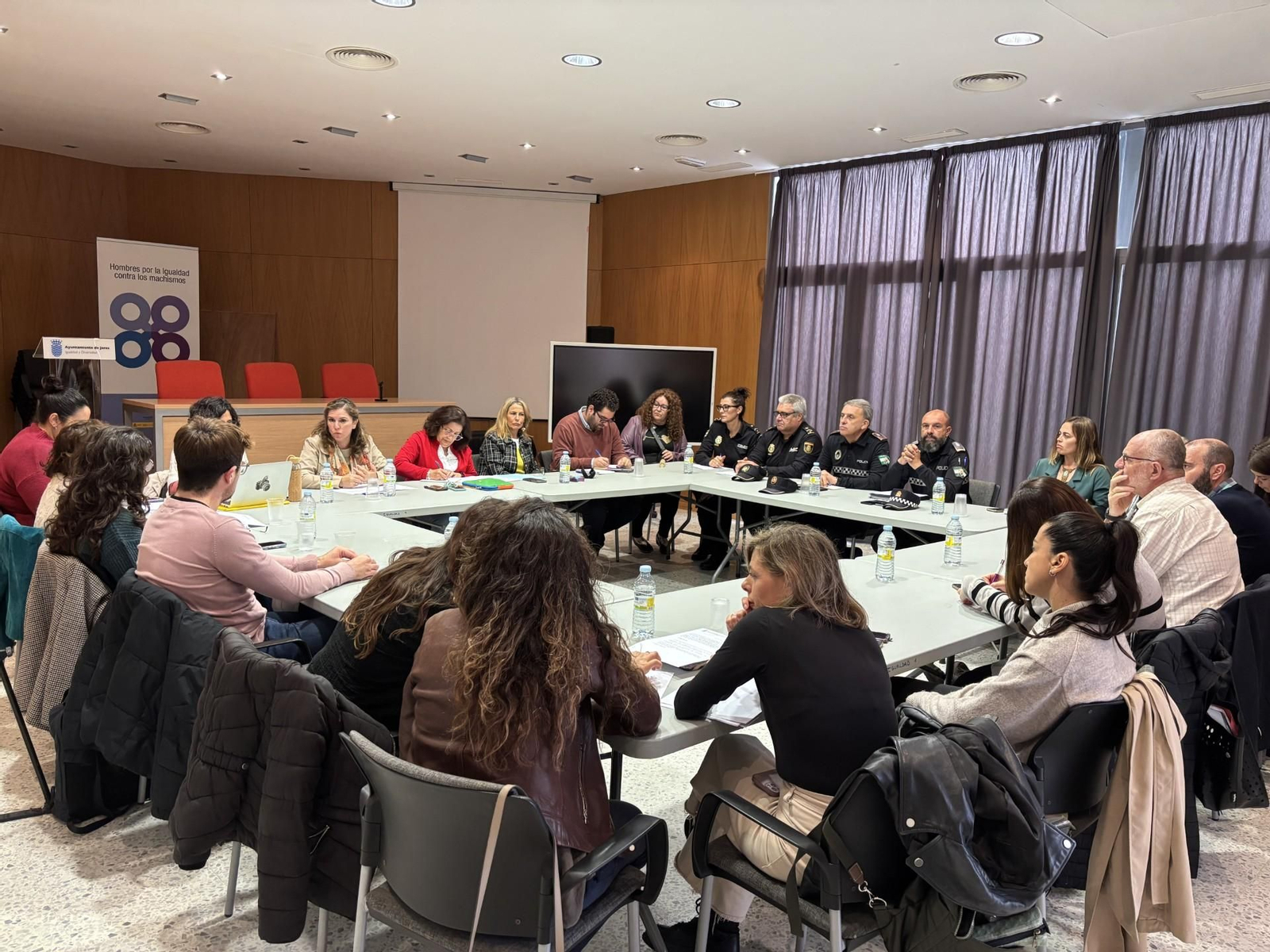 Celebración de la sesión del Foro Social contra la Trata de Mujeres y Niñas con Fines de Explotación Sexual. Celebración de la sesión del Foro Social contra la Trata de Mujeres y Niñas con Fines de Explotación Sexual.