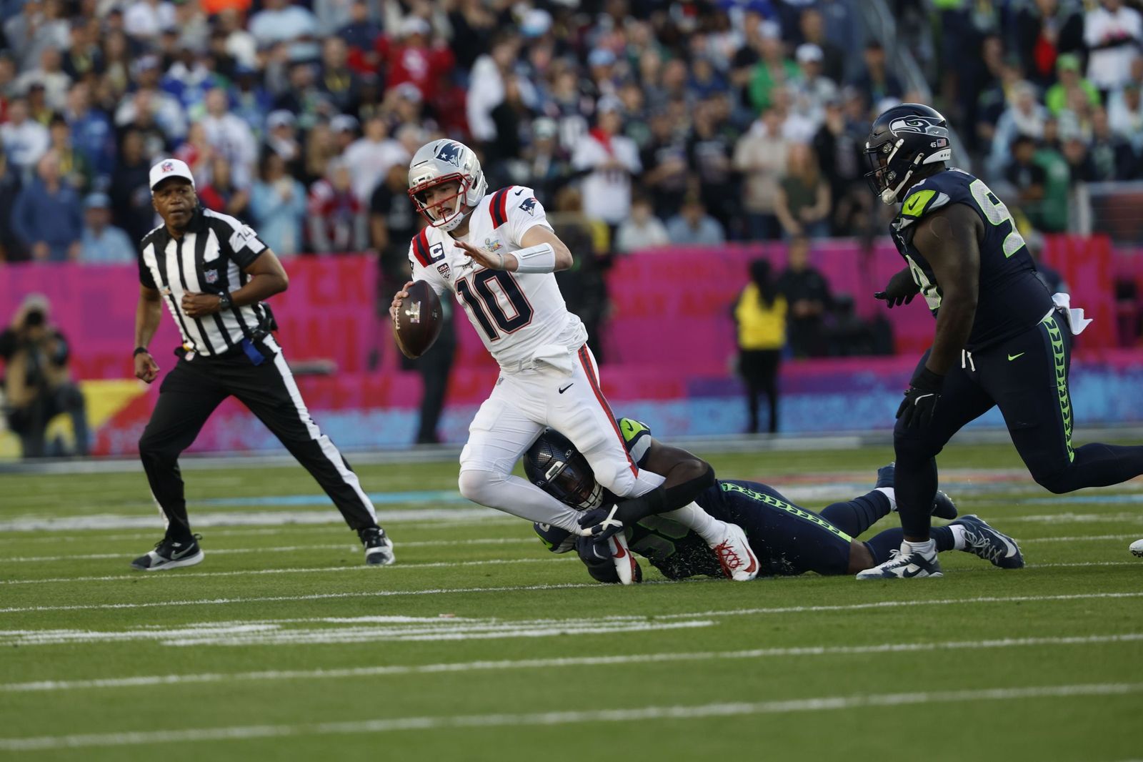 Las mejores fotos de la Super Bowl con la actuación de Bad Bunny