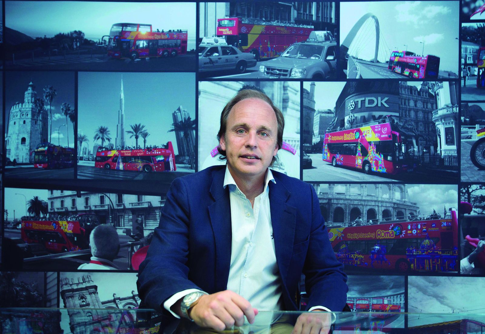 Enrique Ybarra, presidente de City Sightseeing Worldwide, en la sede de Sevilla.