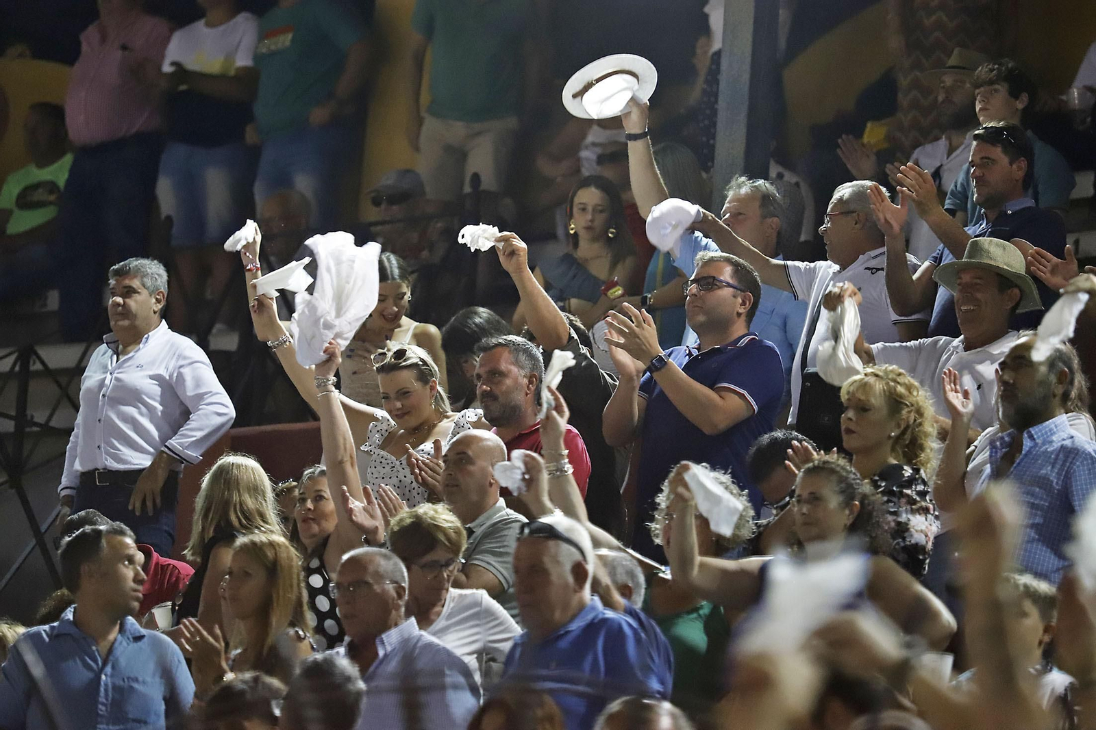 COLOMBINAS 2023: Festejo del miércoles de la Feria Taurina