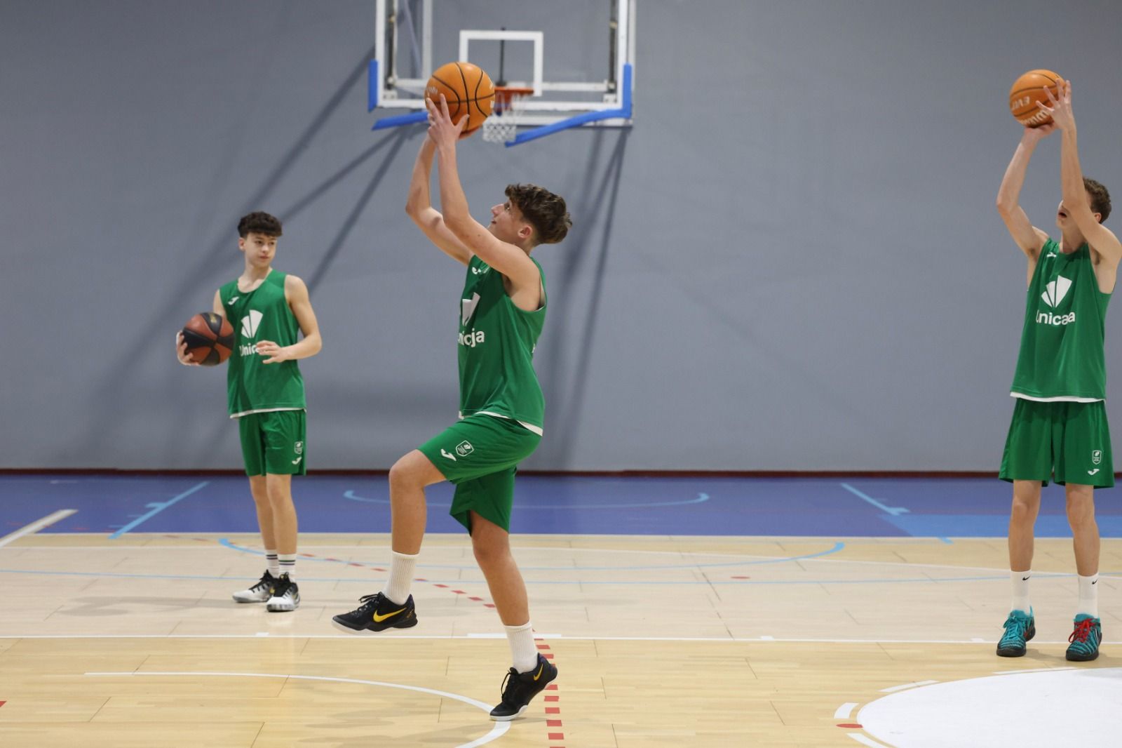 Ilusión, sonrisas y nervios en el Unicaja antes de la Minicopa