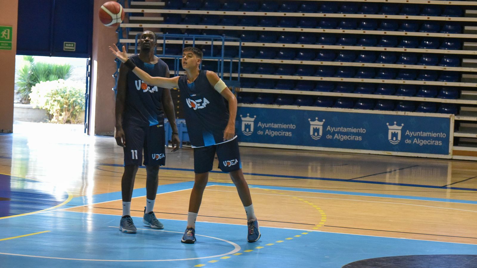 Las fotos del primer entrenamiento del UDEA 2023-24