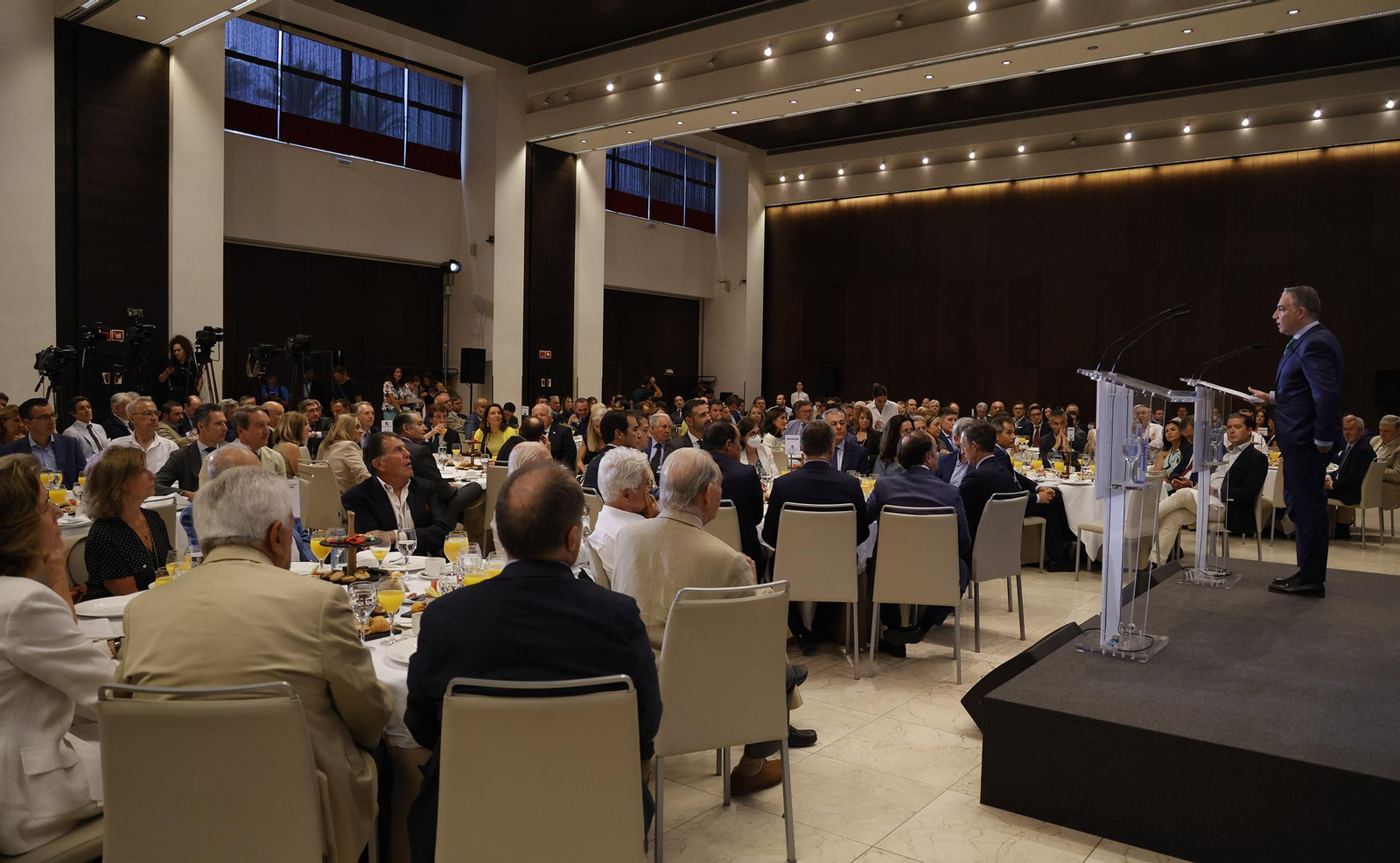 Elías Bendodo en el Foro Joly, todas las imágenes