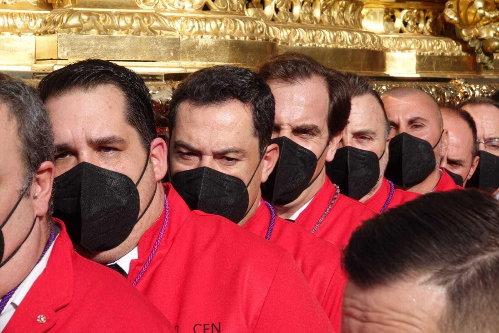 Las fotos del Cristo de la Exaltación, de Fusionadas, en la procesión Magna de Málaga