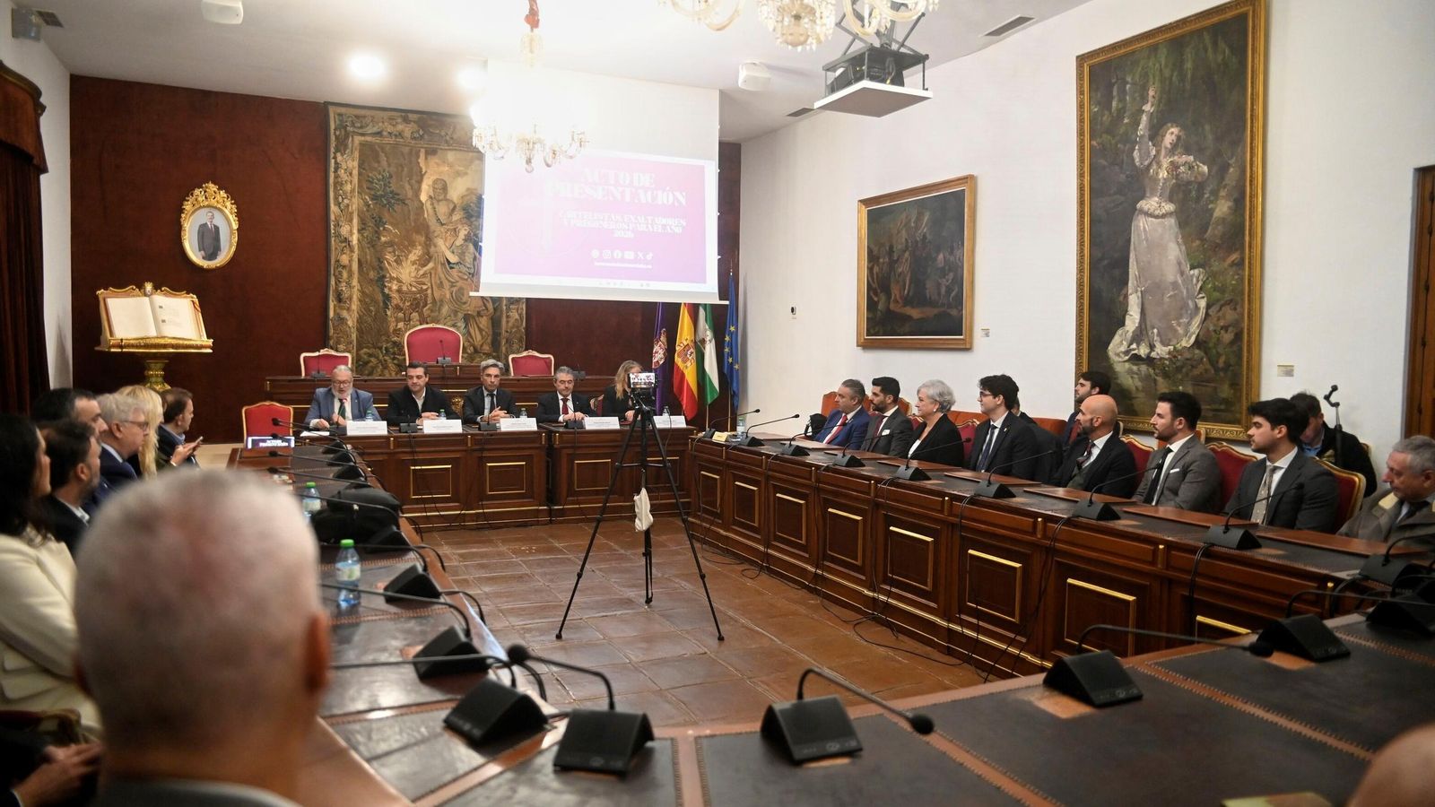 Presentación de los pregoneros, cartelistas y exaltadores de la Semana Santa y Glorias 2026.