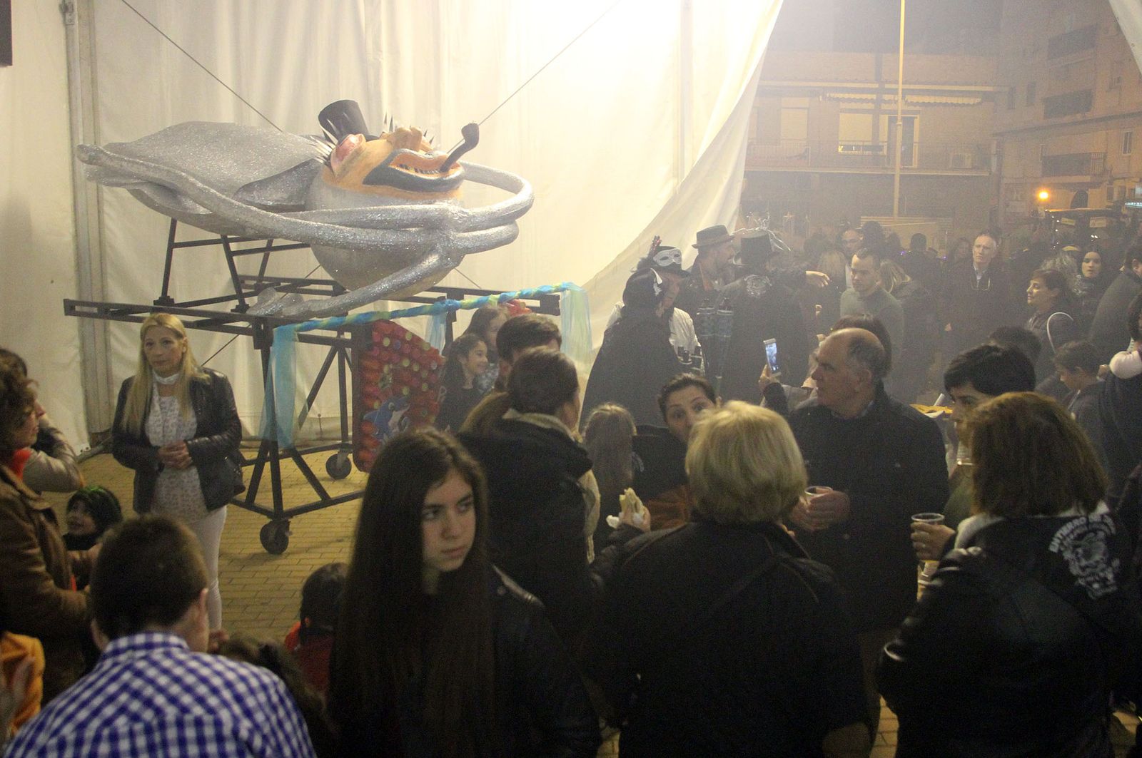 Pasacalles del Entierro del Choco, en imágnes