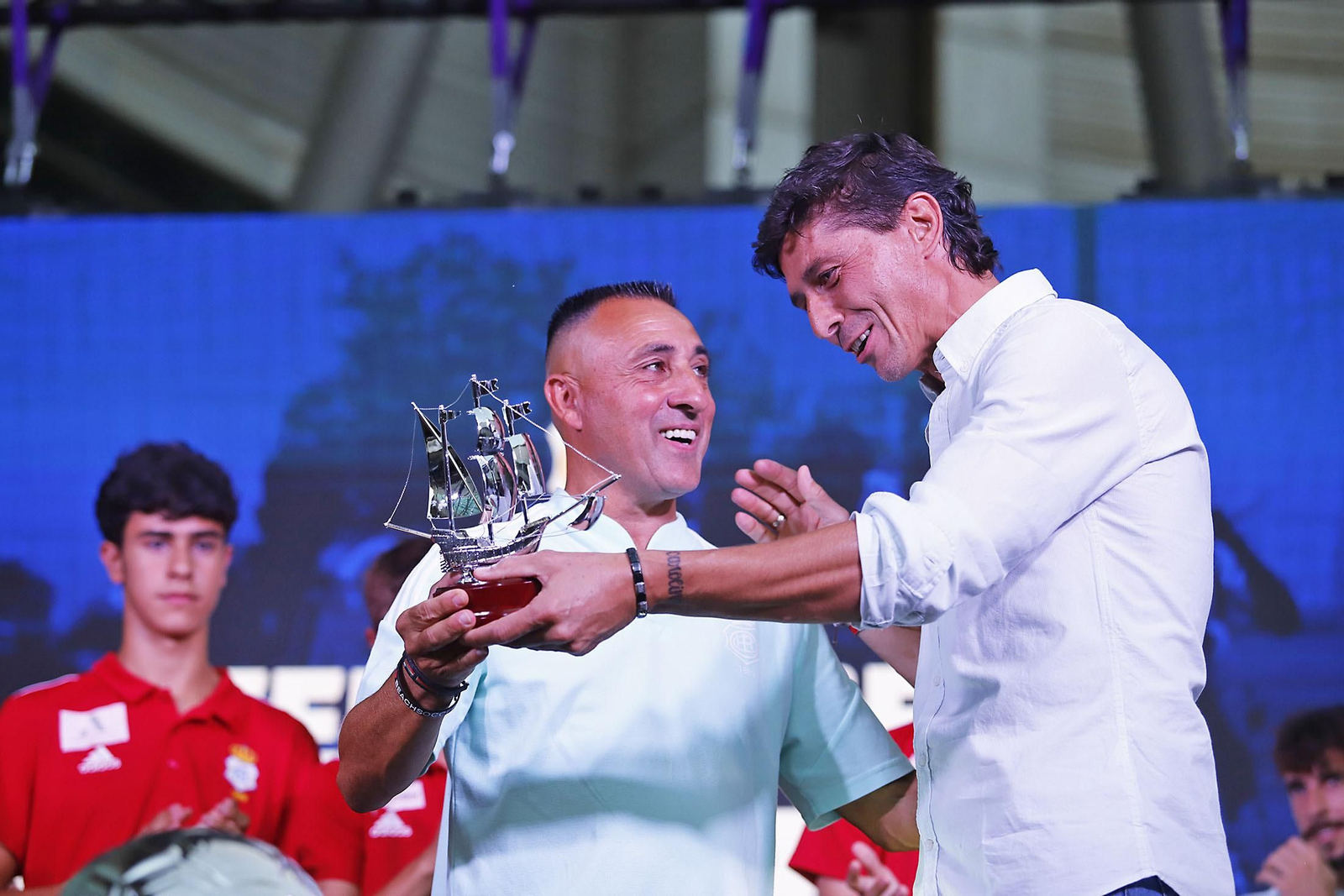 Imágenes de las nuevas equipaciones del Recreativo de Huelva para la temporada 2023/24