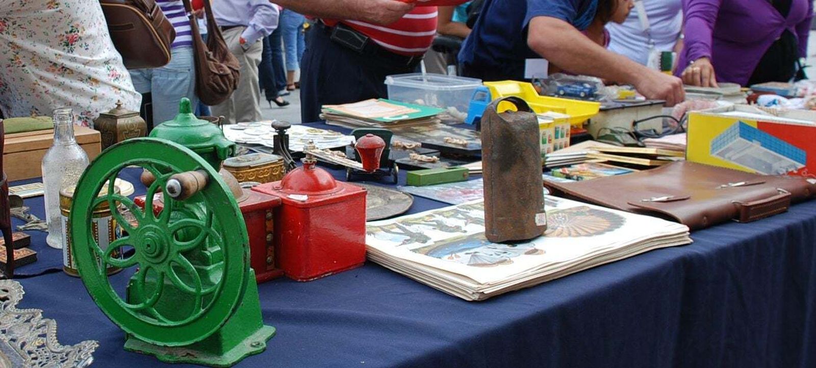 Rastrillo de Verano en la Plaza Alberti