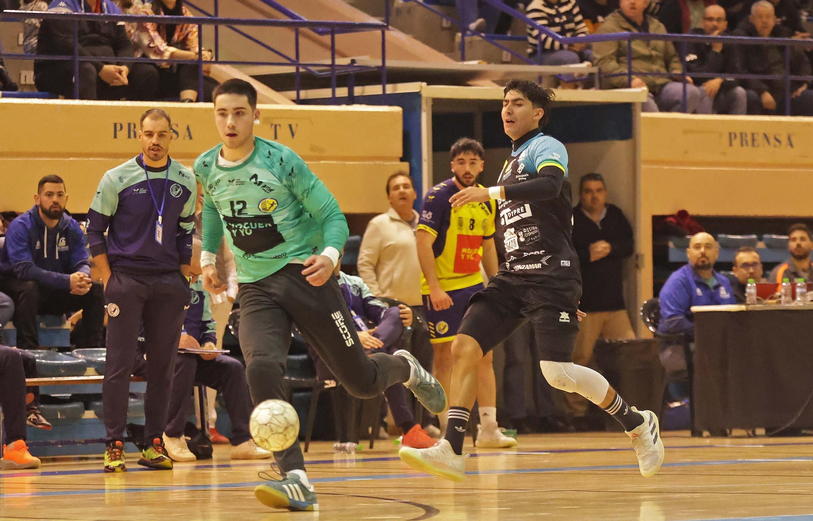 Las mejores fotos del Ciudad de Algeciras - BM Moguer