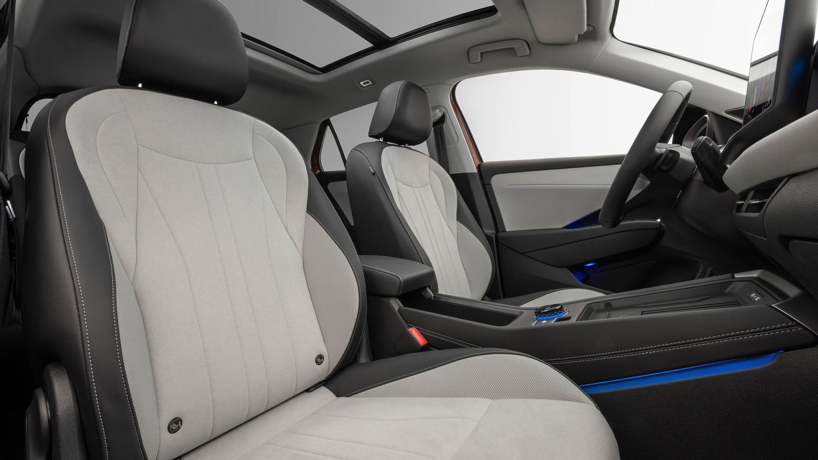 A partir del tercer nivel de equipamiento están disponibles de serie los asientos que Volkswagen denomina ergoActive.