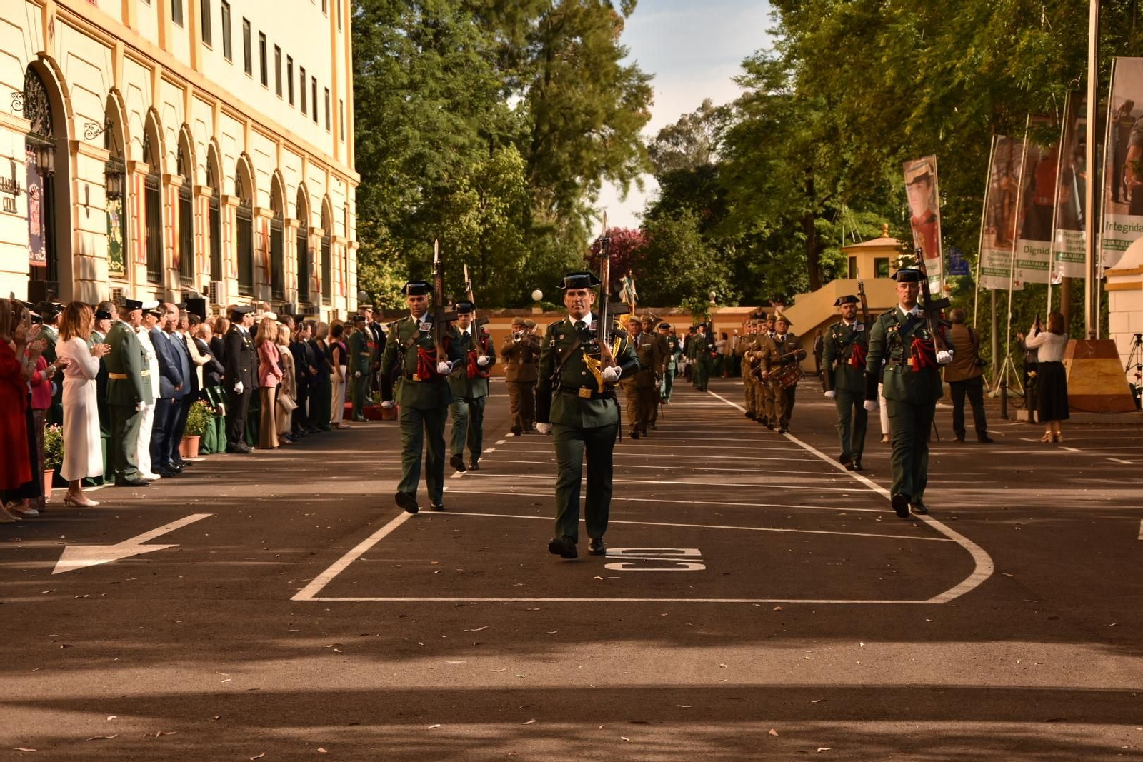 La Guardia Civil celebra en Sevilla su 179 aniversario