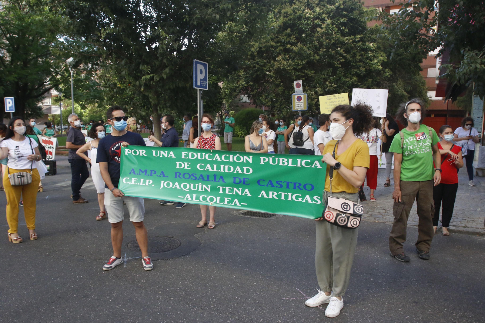 Las imágenes de la concentración contra el cierre de unidades en Córdoba