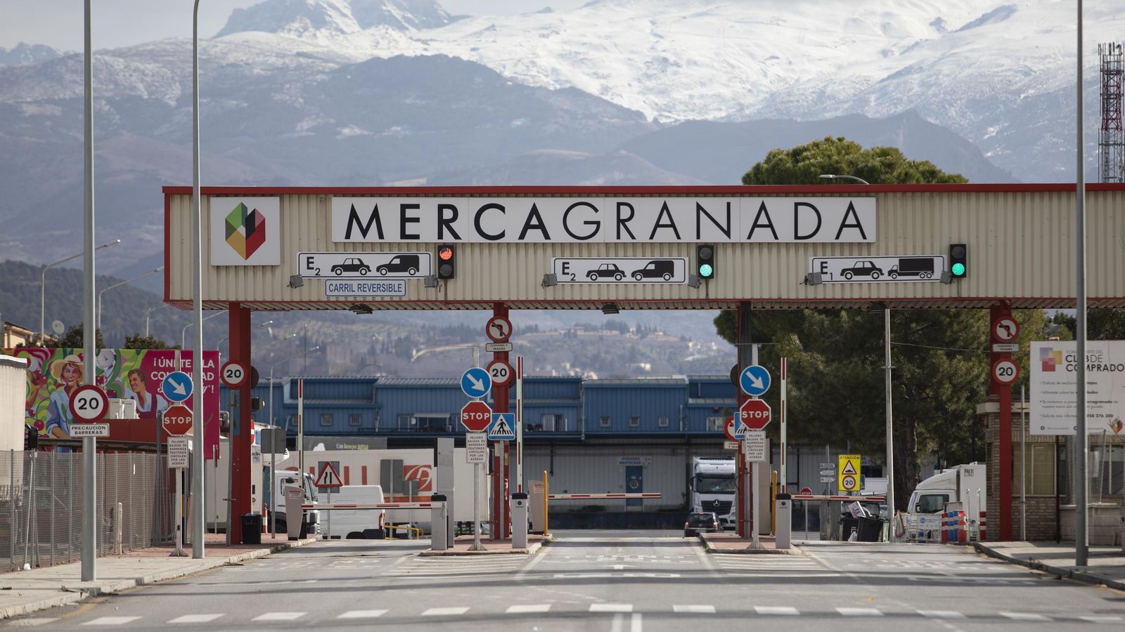 Mercagranada se juega tener una terminal propia de mercancías ferroviarias.