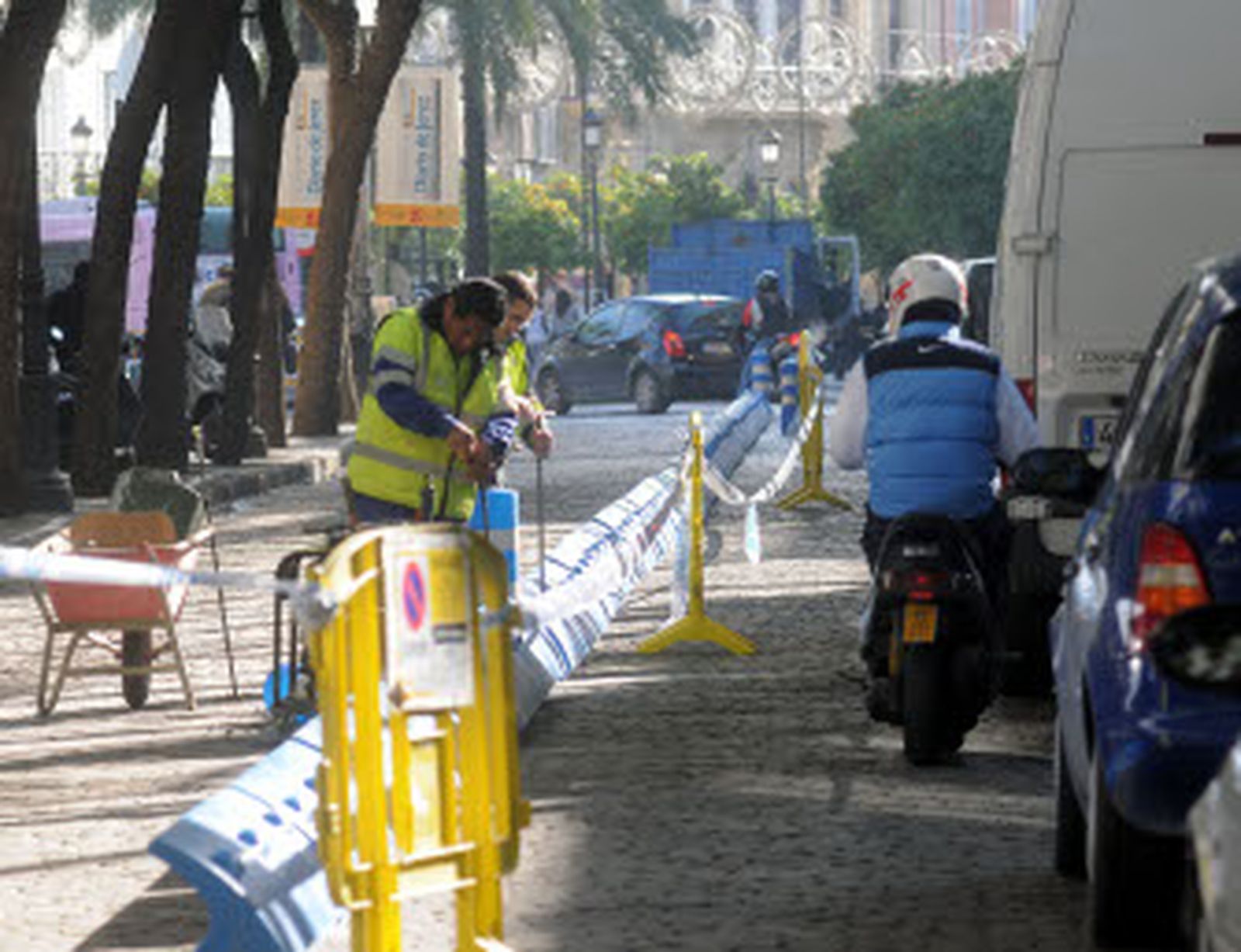 Comienzan las obras para dotar de doble sentido al bus por la Porvera
