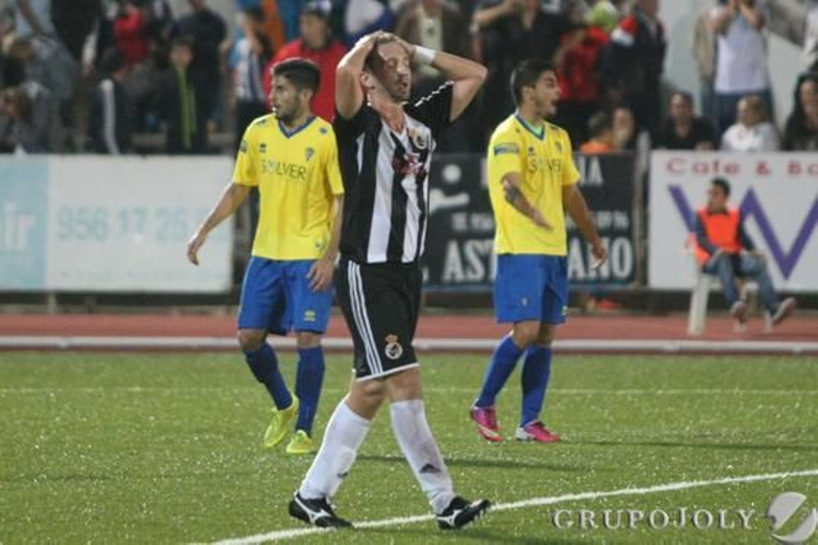 Lamentos en la Balona por las ocasiones perdidas. 

Foto: Paco Guerrero
