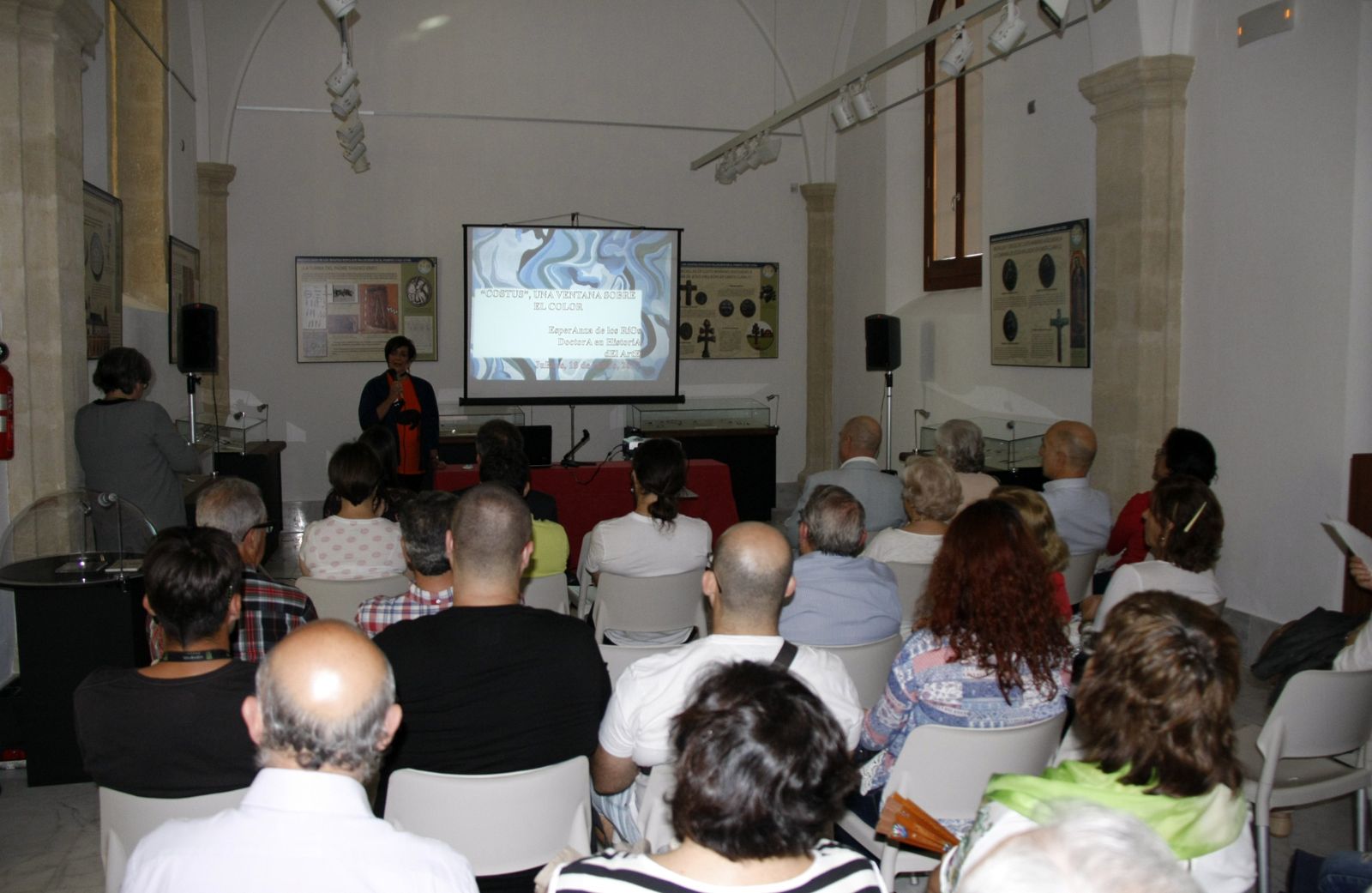 La charla sobre Costus, celebrada ayer con motivo del Día Internacional de los Museos.