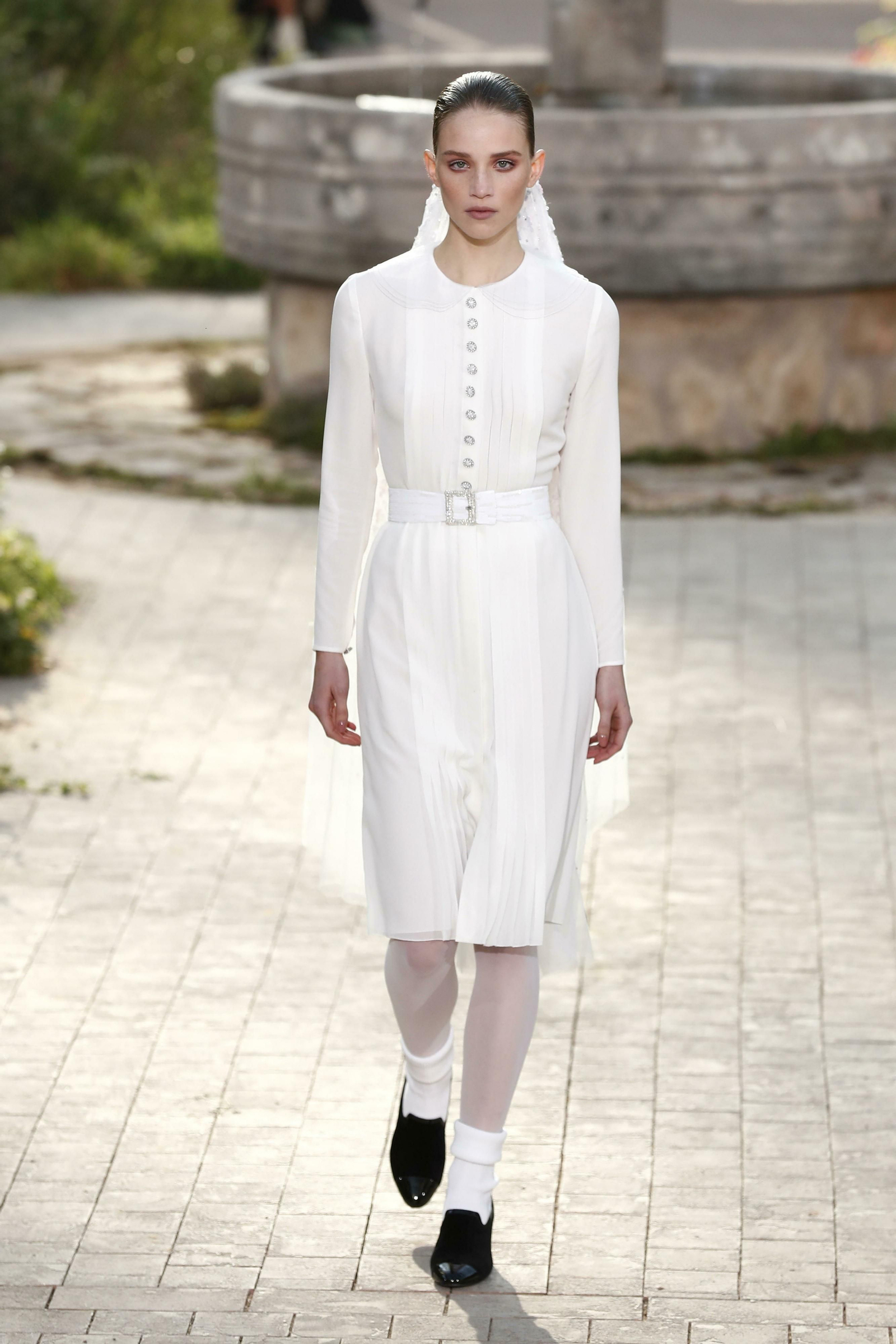 El desfile completo en fotos de Chanel el la Semana de la Alta Costura de París S/S 2020