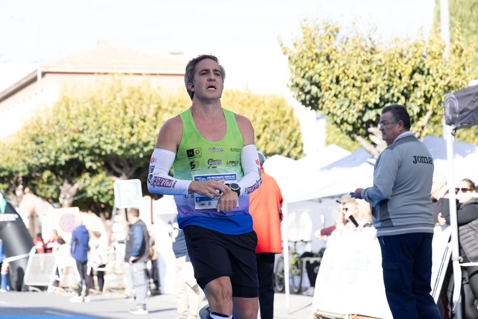En imágenes: multitudinaria e histórica XXIX Media Maratón 'Ciudad de Jaén' y 10k en memoria de Paco Manzaneda (2)