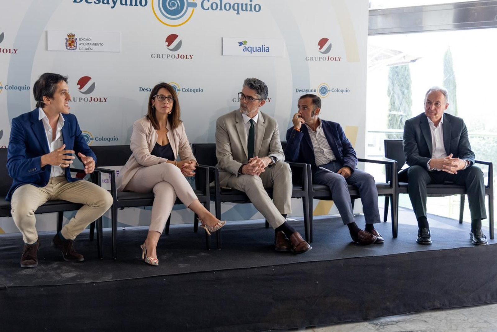 Desayuno, Coloquio "Redefiniendo el Rumbo: Jaén y su Nuevo Modelo de Ciudad"