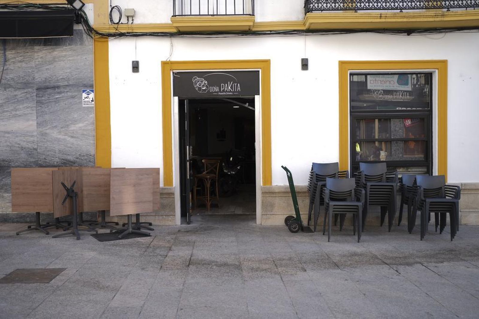 Las fotos de la tímida apertura de bares en Ronda