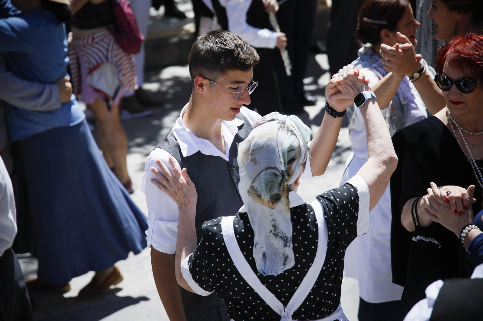Imágenes de "Canteros y Caciques en la lucha por el Mármol" de Macael